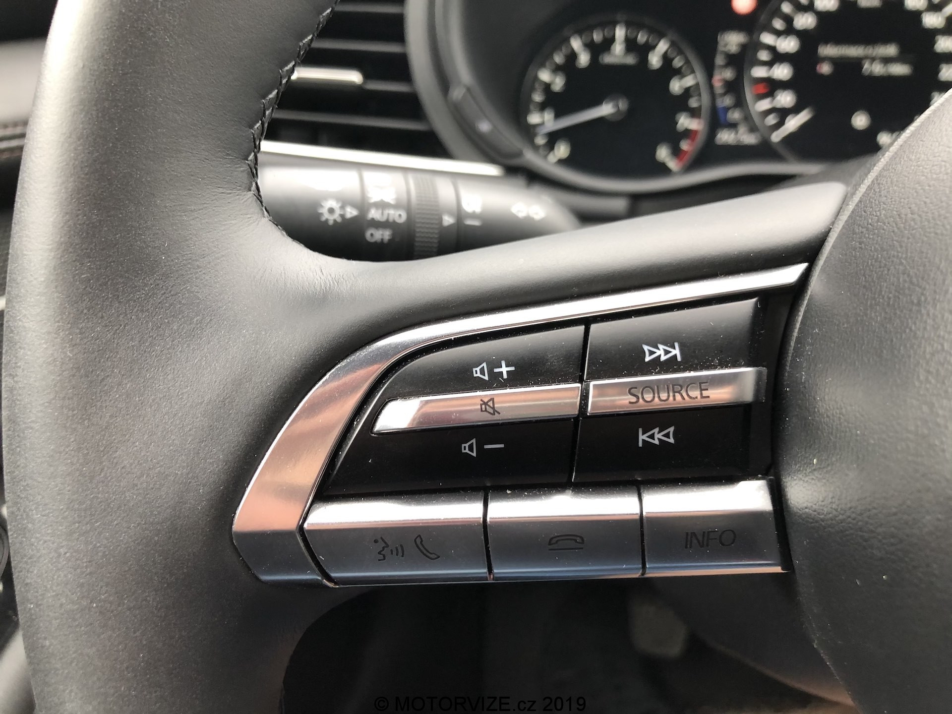 TEST: Mazda 3 G122 (2019)