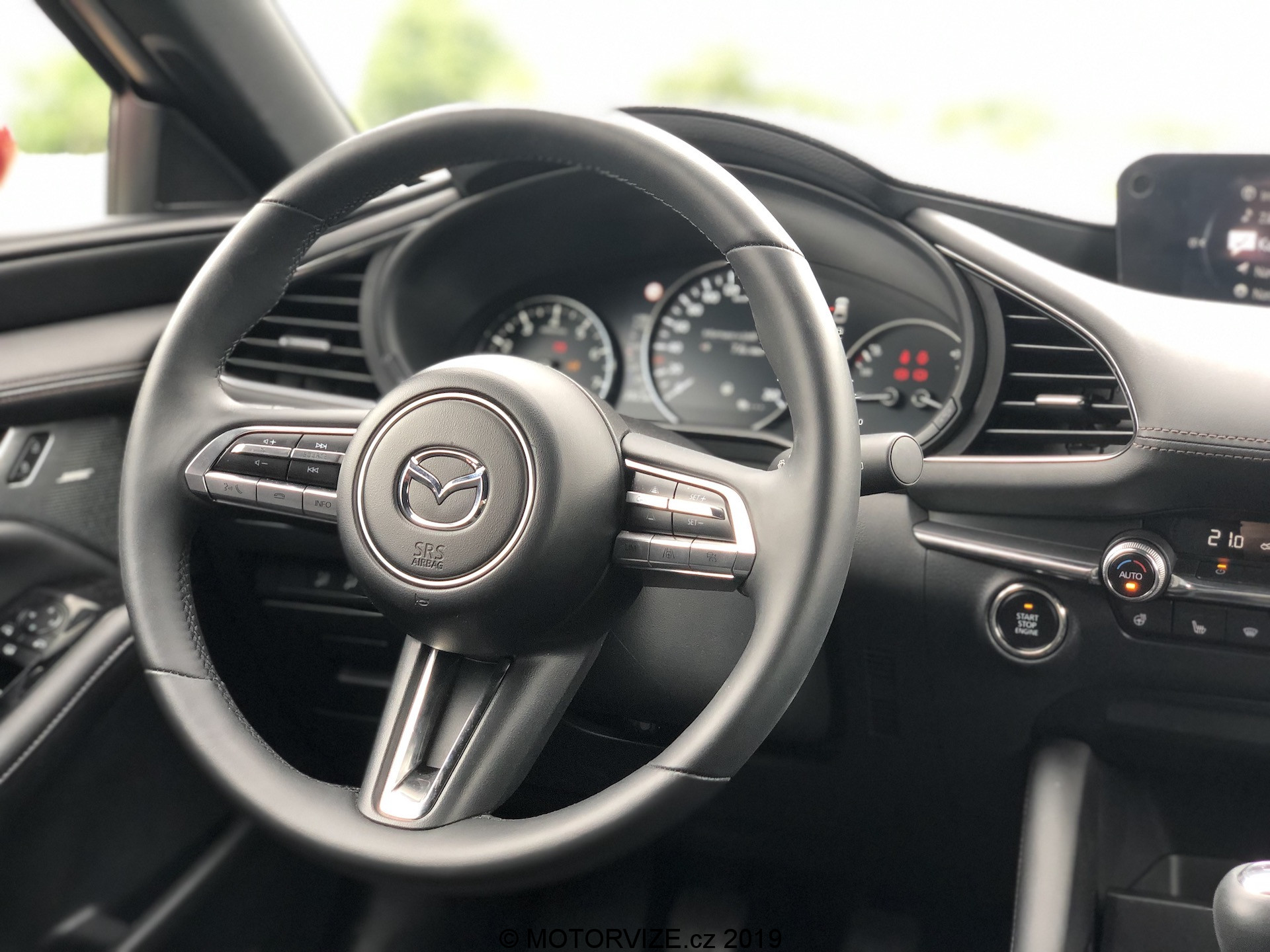 TEST: Mazda 3 G122 (2019)