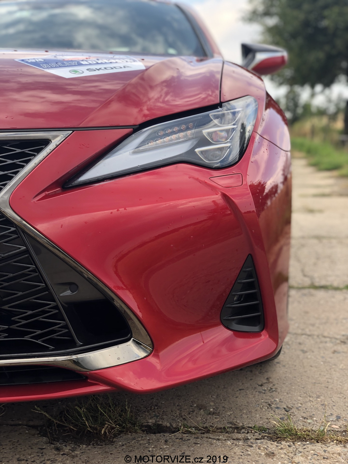 TEST: Lexus RC 300h F SPORT TOP (2019)