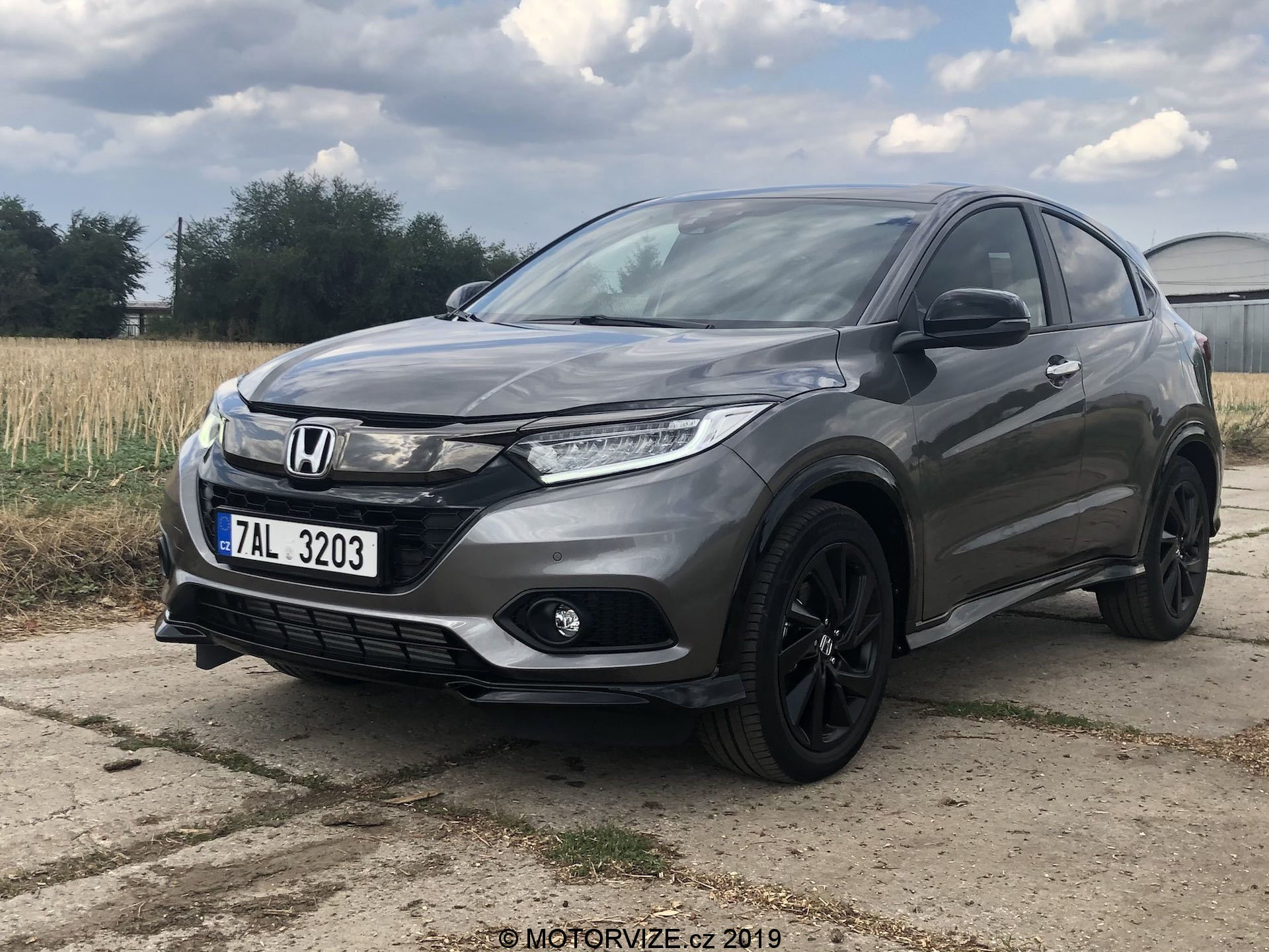 TEST: Honda HR-V 1.5 TURBO SPORT (2019)