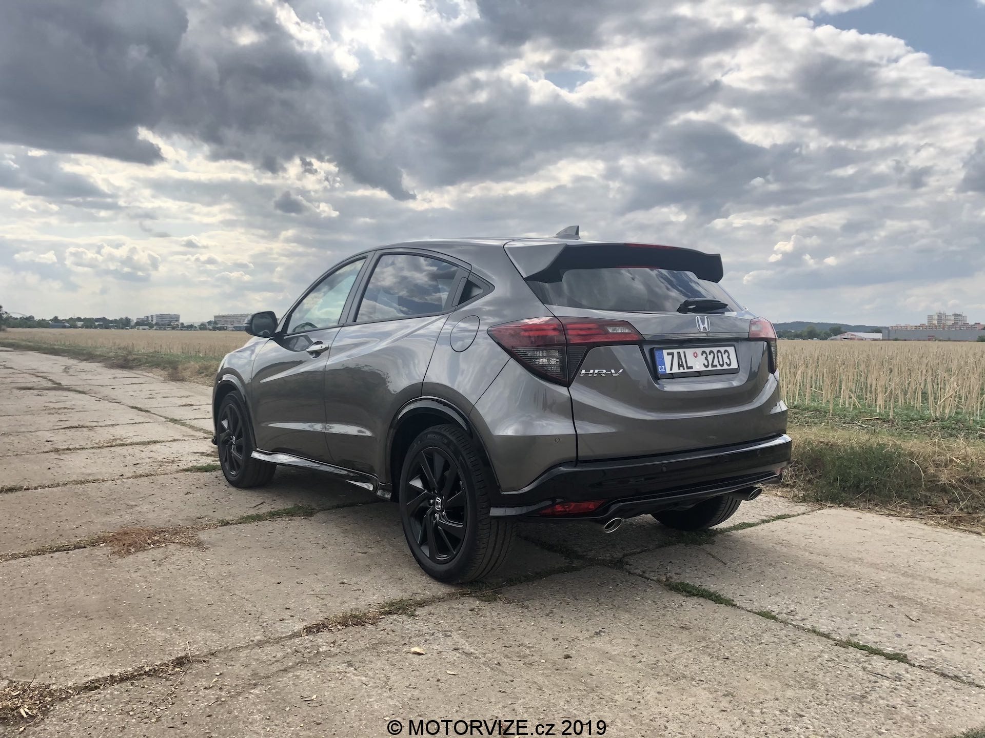 TEST: Honda HR-V 1.5 TURBO SPORT (2019)