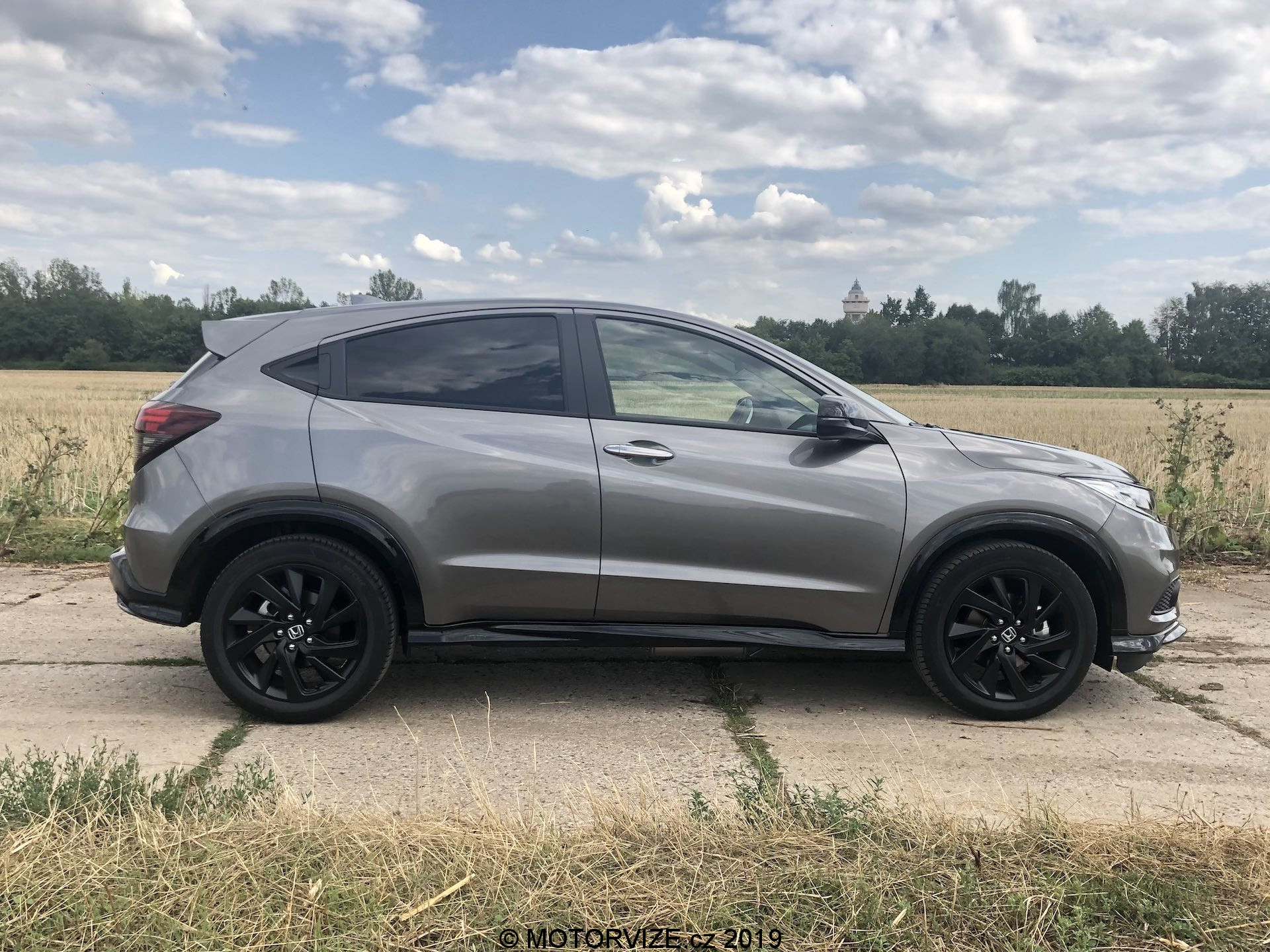 TEST: Honda HR-V 1.5 TURBO SPORT (2019)
