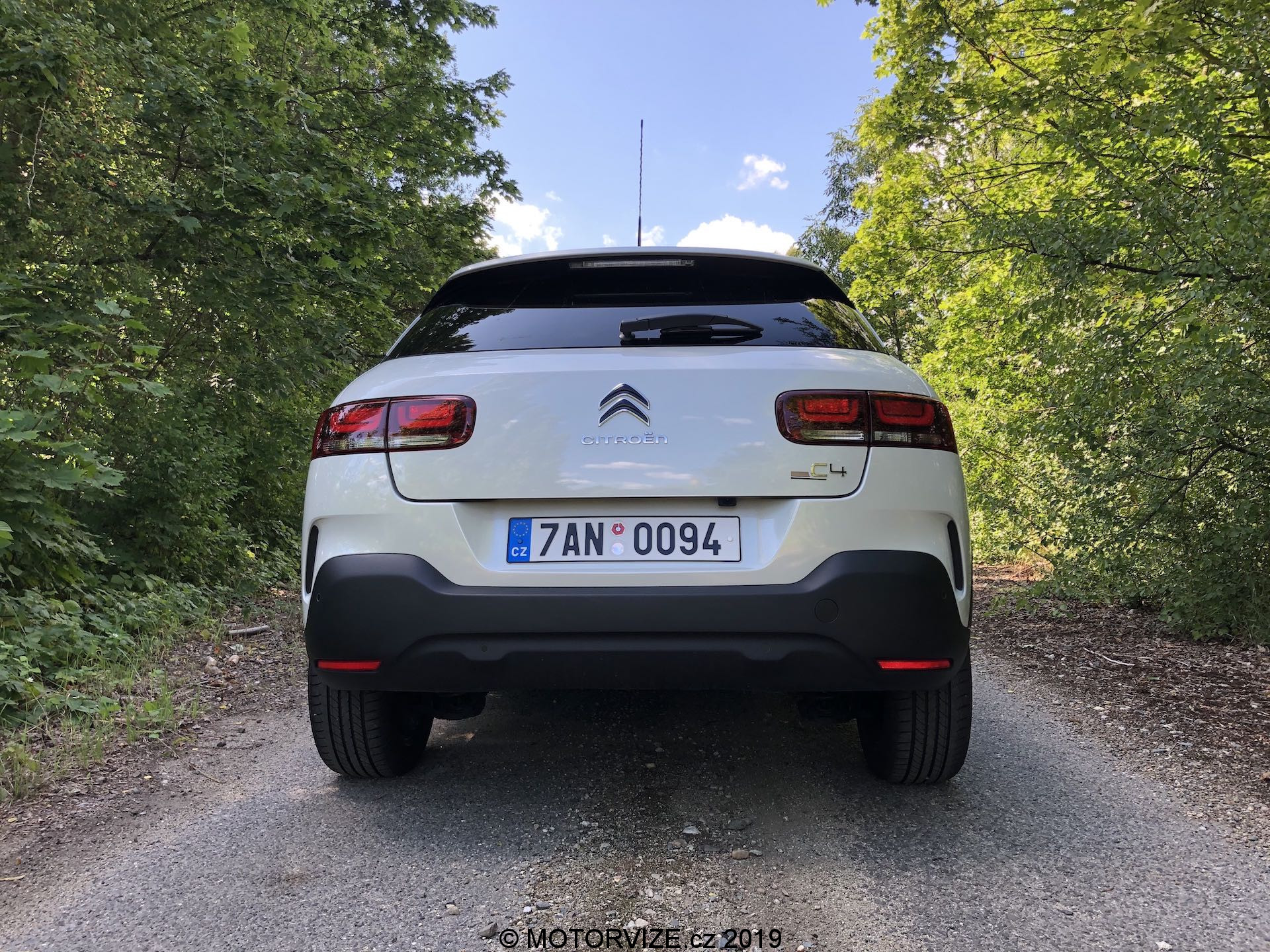 TEST: Citroen C4 Cactus 1.2 PureTech Origins (2019)