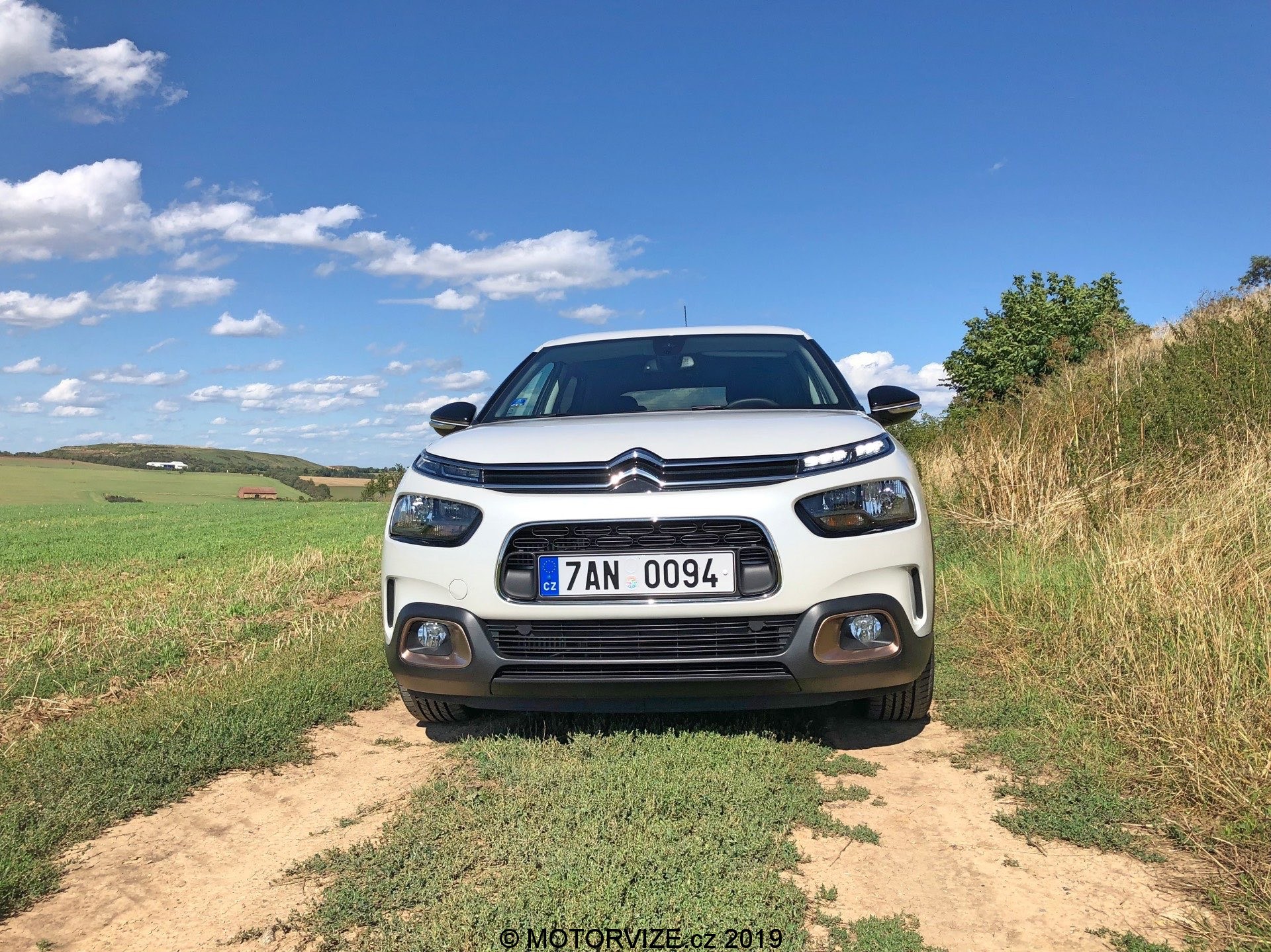 TEST: Citroen C4 Cactus 1.2 PureTech Origins (2019)