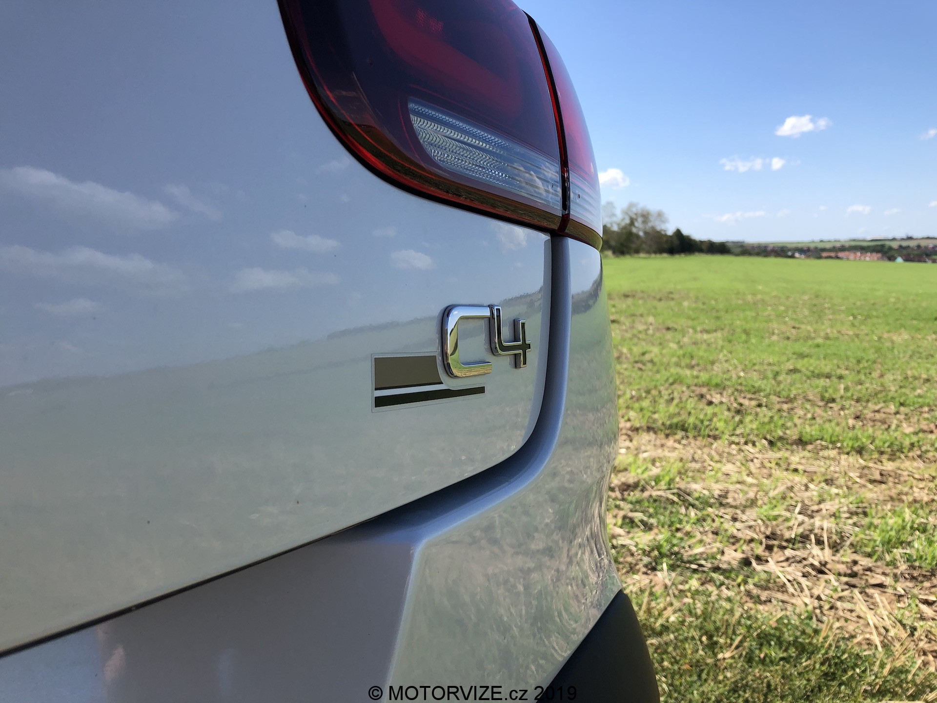 TEST: Citroen C4 Cactus 1.2 PureTech Origins (2019)