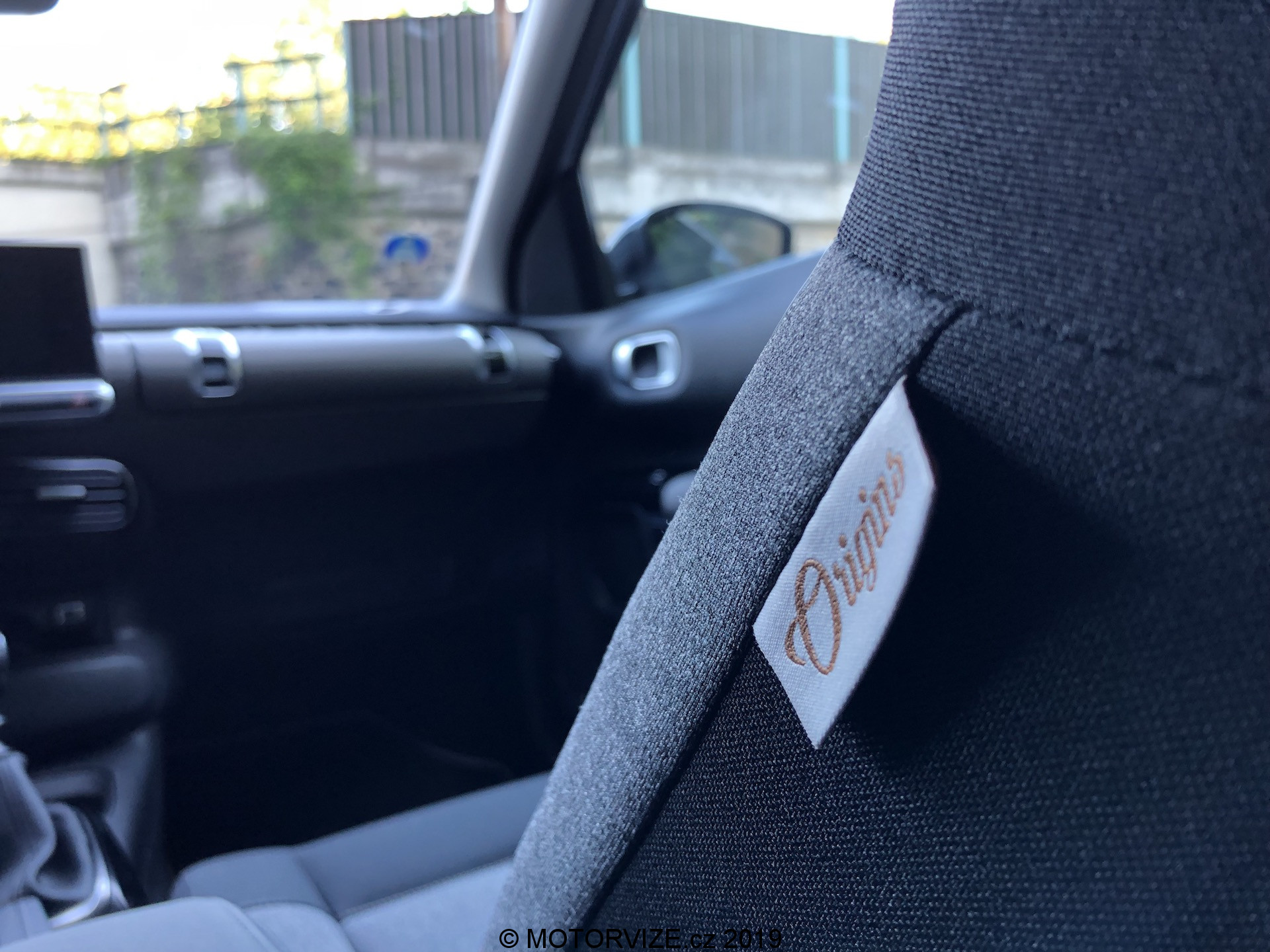 TEST: Citroen C4 Cactus 1.2 PureTech Origins (2019)