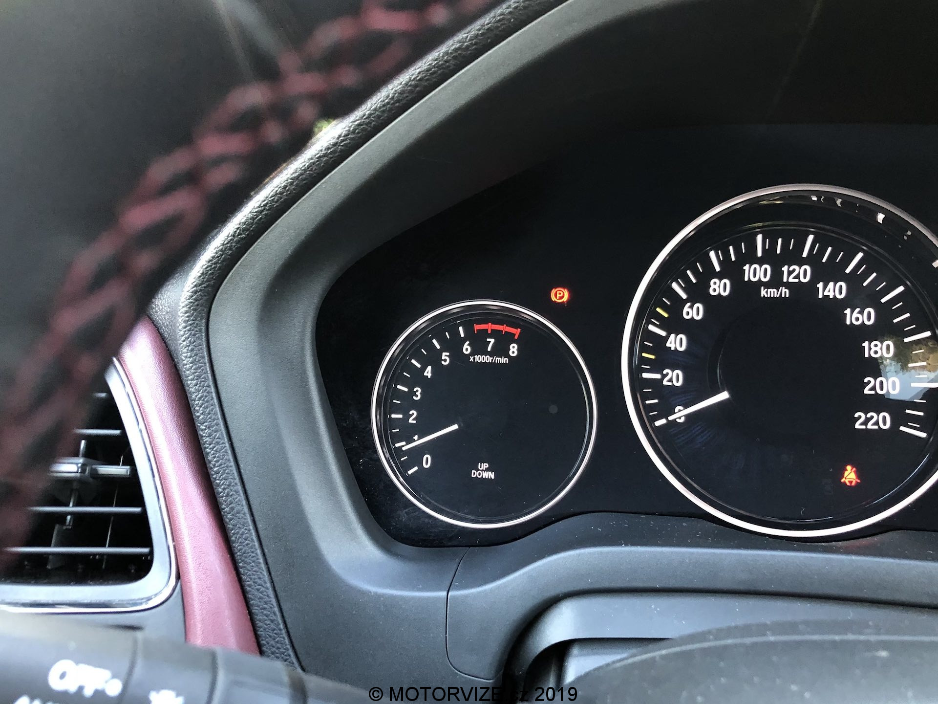 TEST: Honda HR-V 1.5 TURBO SPORT (2019)