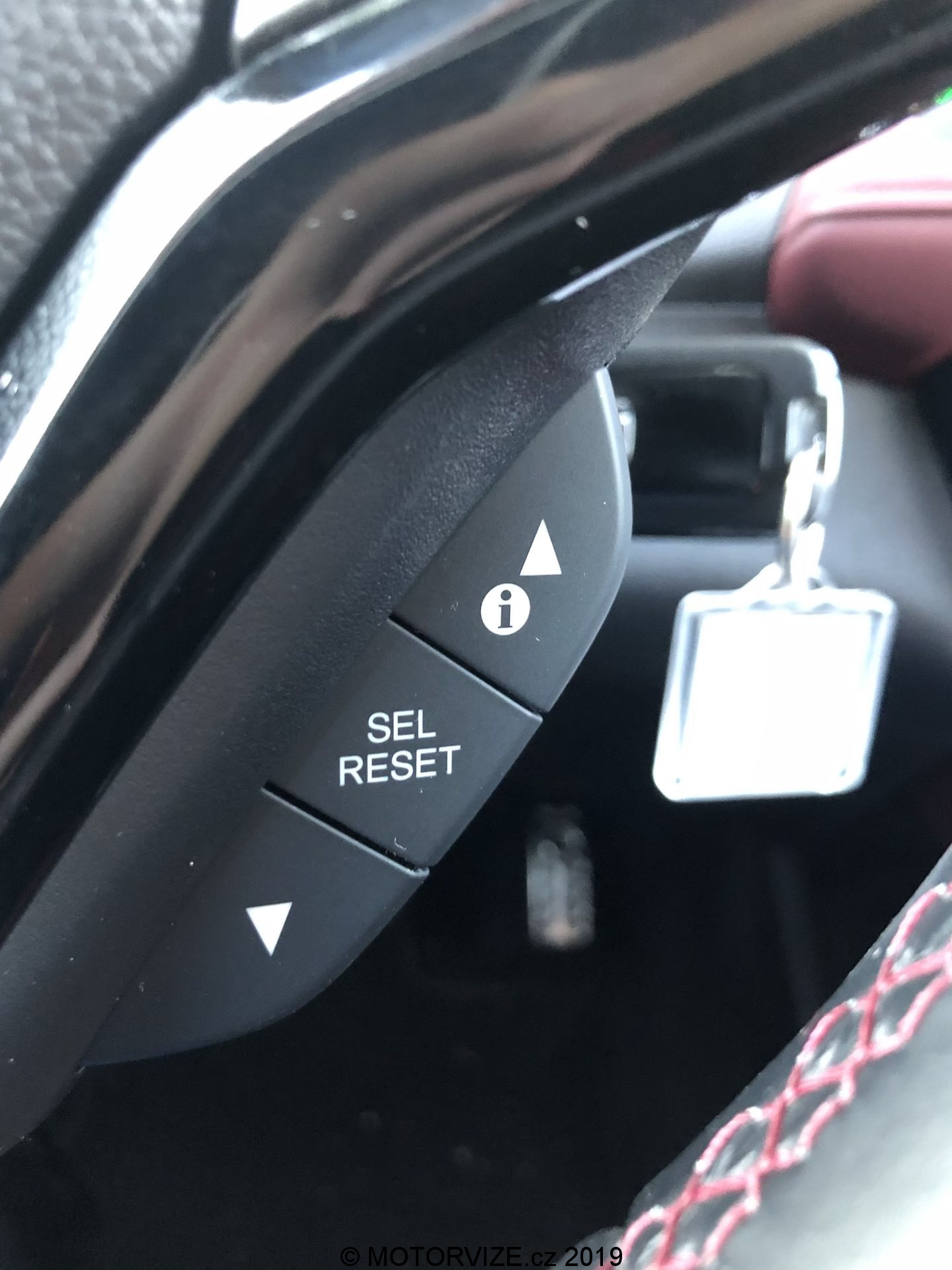 TEST: Honda HR-V 1.5 TURBO SPORT (2019)