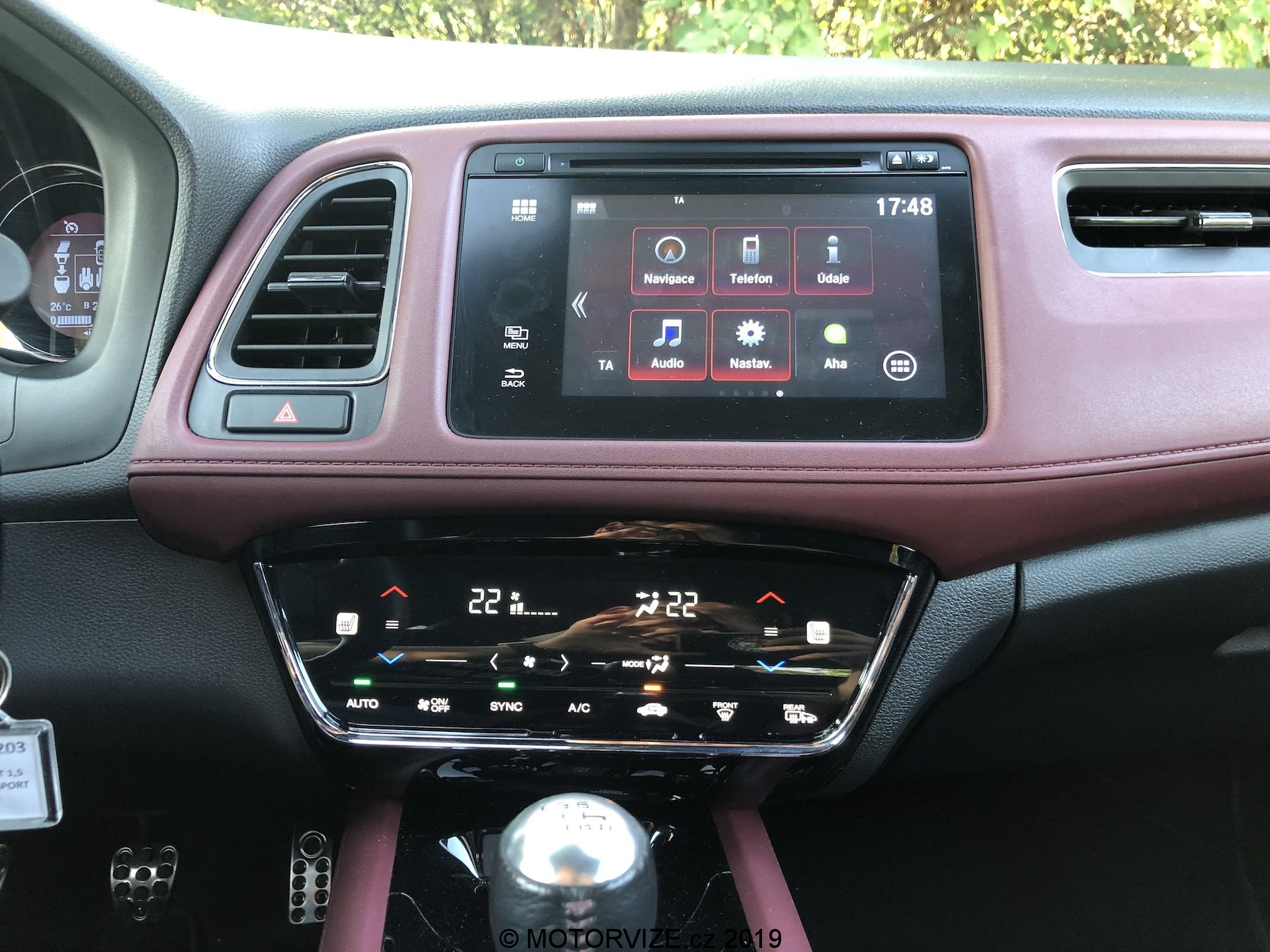 TEST: Honda HR-V 1.5 TURBO SPORT (2019)