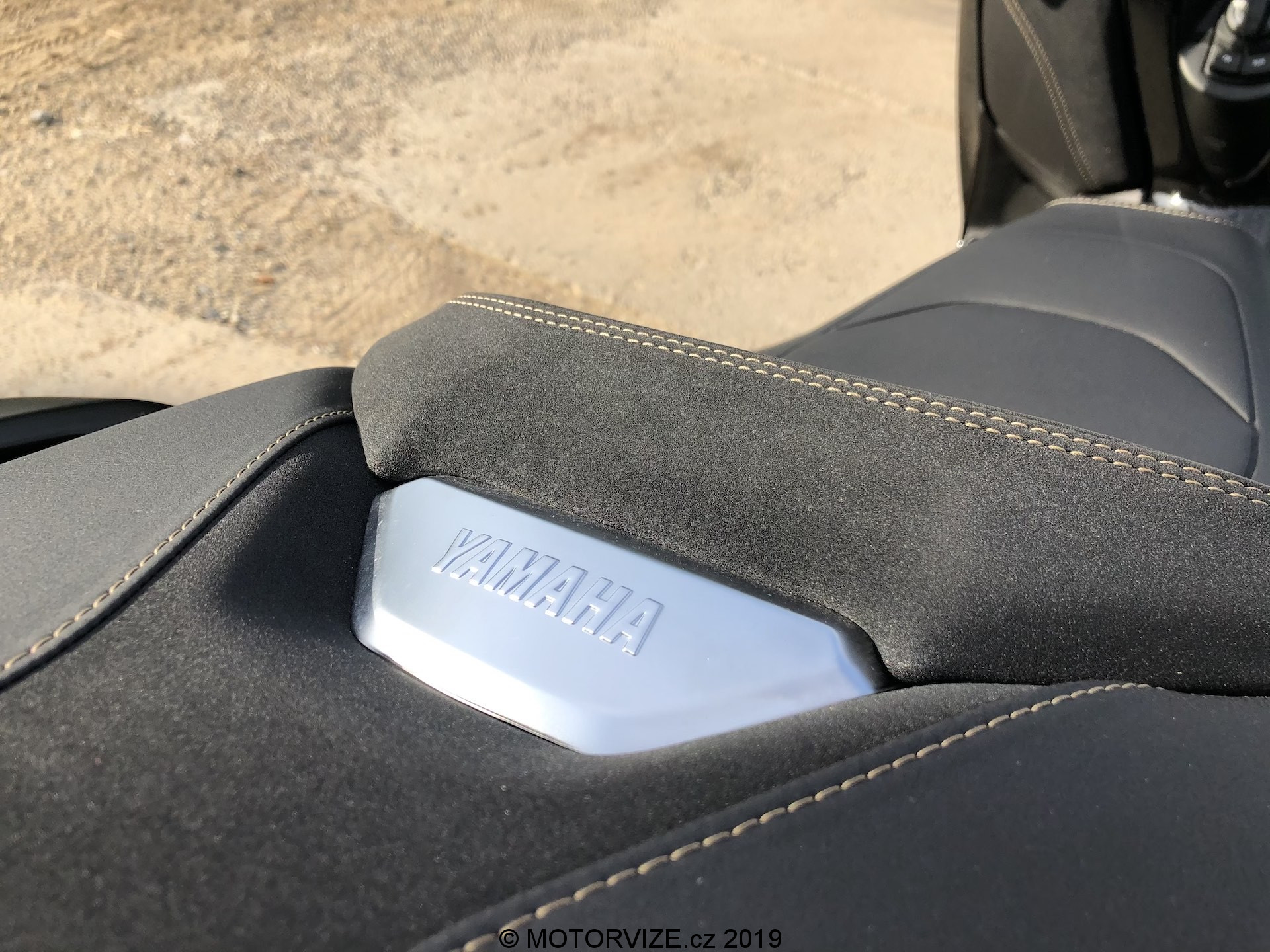 TEST: Yamaha X-MAX 125 IRON (2019)