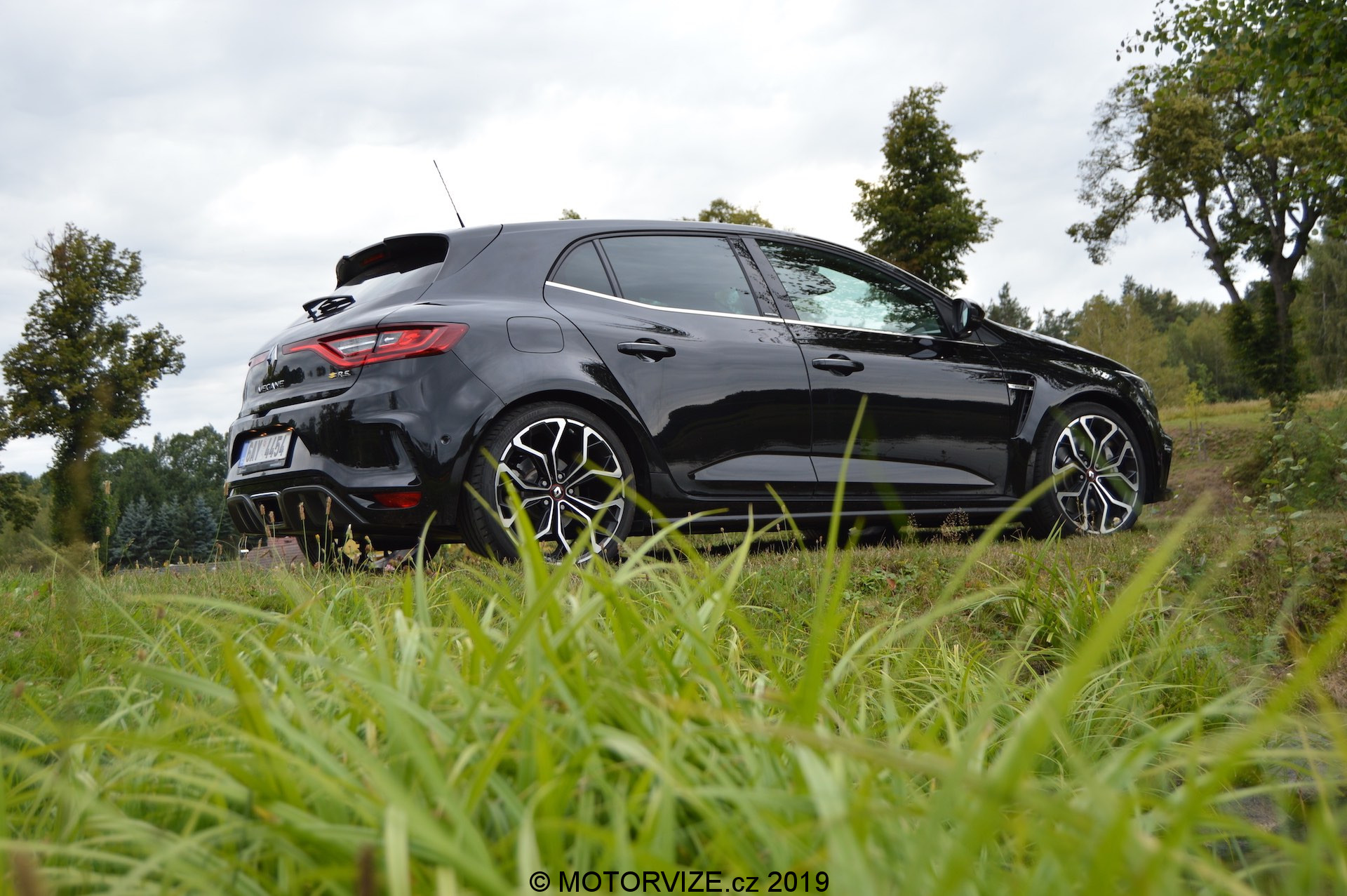 TEST: s Renaultem Megane R.S. TCe 280 na roadtripu do nebes (2019)