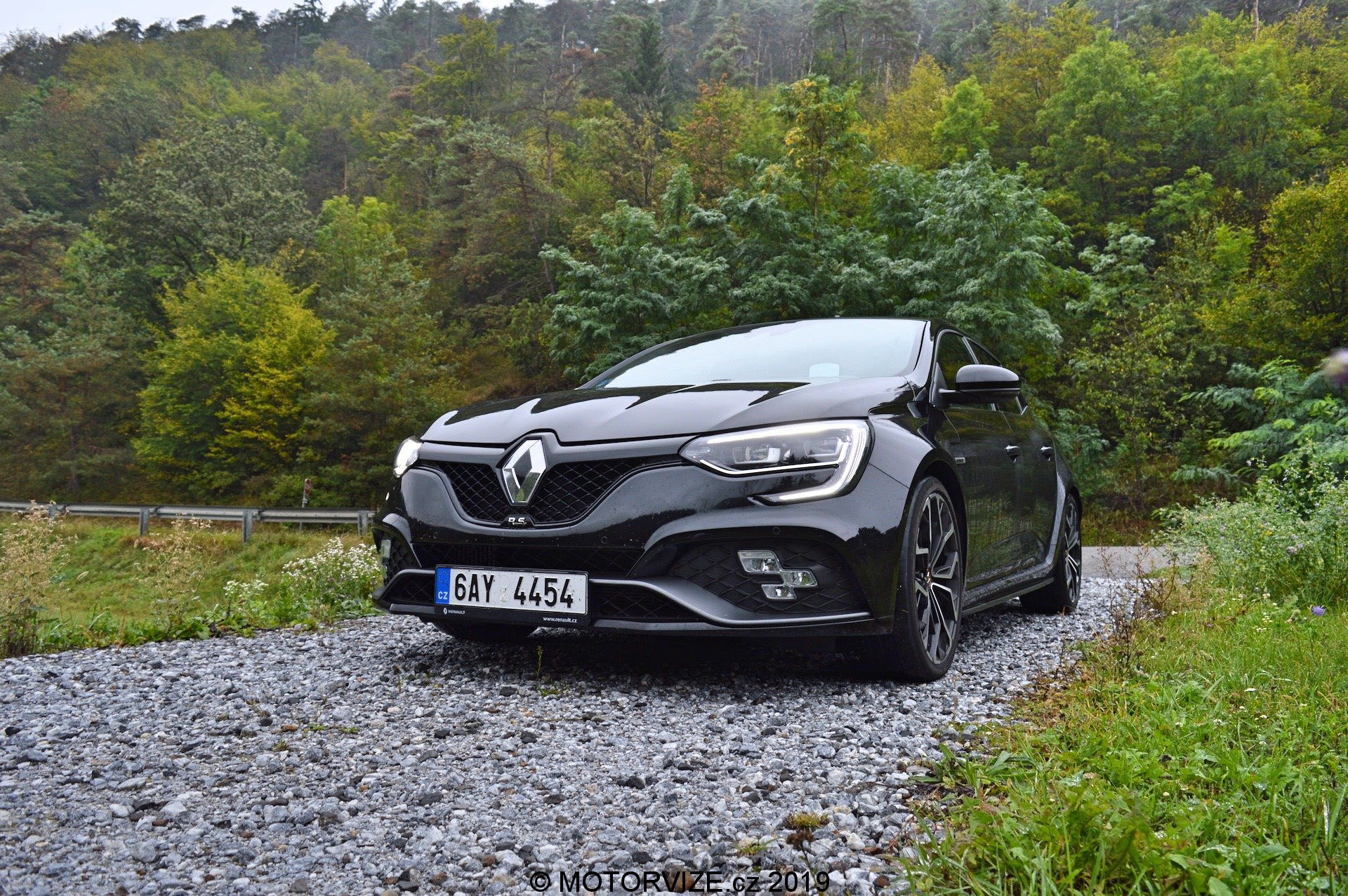 TEST: s Renaultem Megane R.S. TCe 280 na roadtripu do nebes (2019)