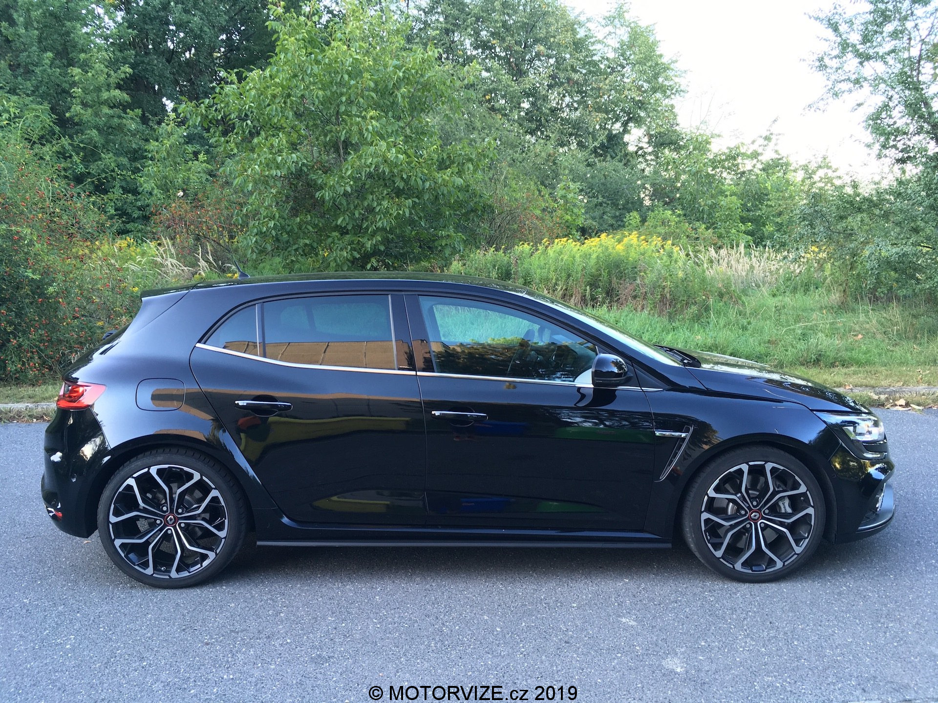 TEST: s Renaultem Megane R.S. TCe 280 na roadtripu do nebes (2019)
