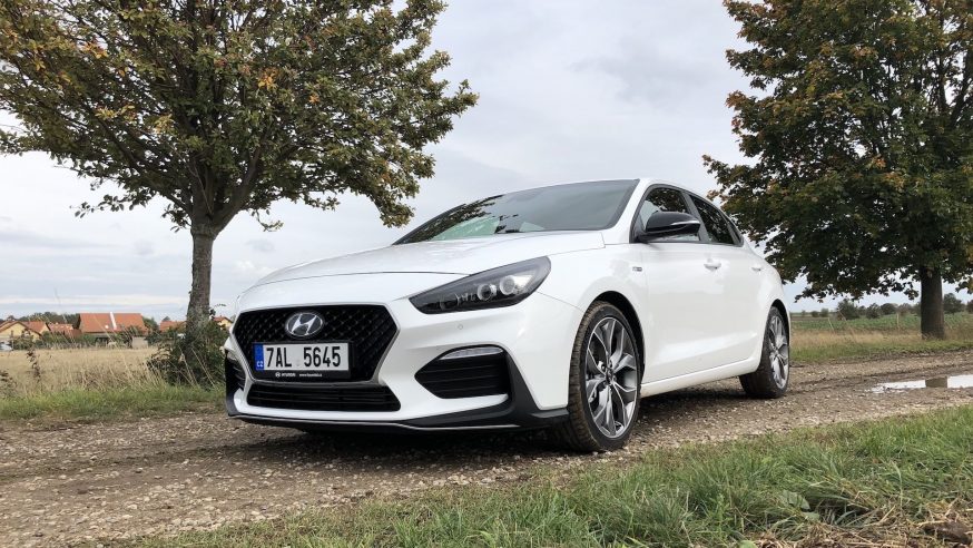 Hyundai i30 Fastback N-Line: překvapivě tvrdý, ale i příjemný