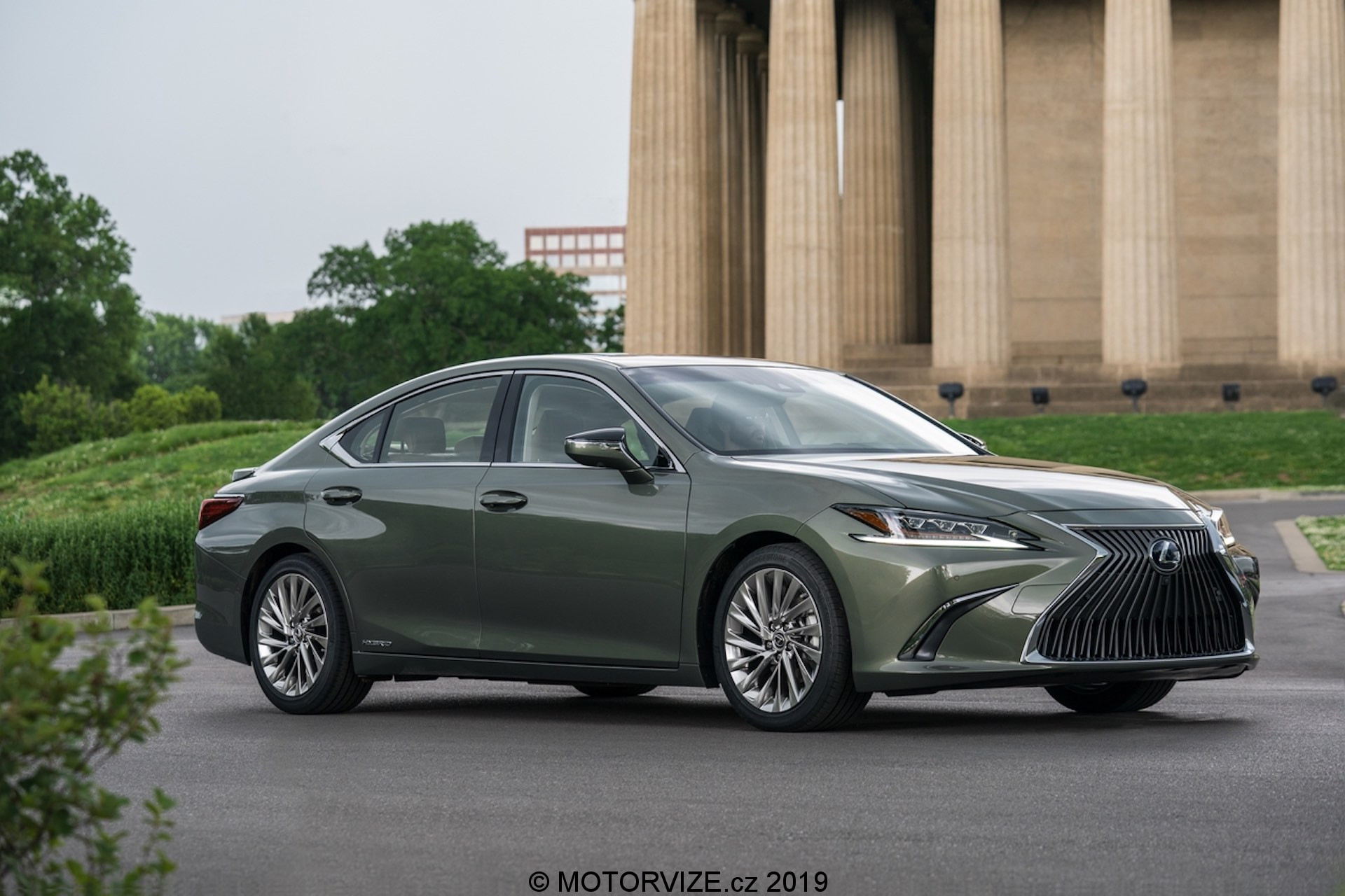 Kandidát #6 MOTORVIZE Fans Award 2019: Lexus ES