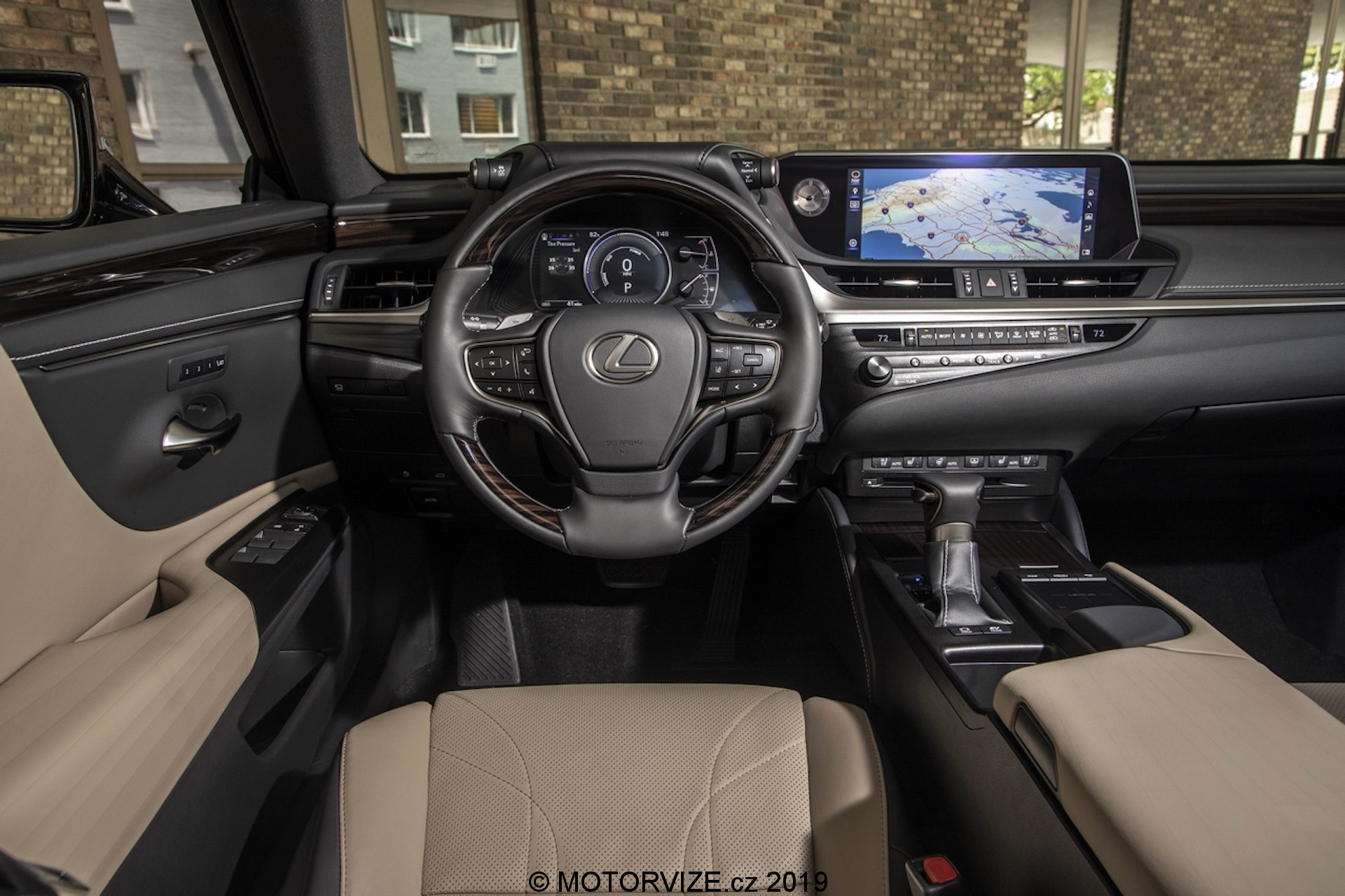 Kandidát #6 MOTORVIZE Fans Award 2019: Lexus ES