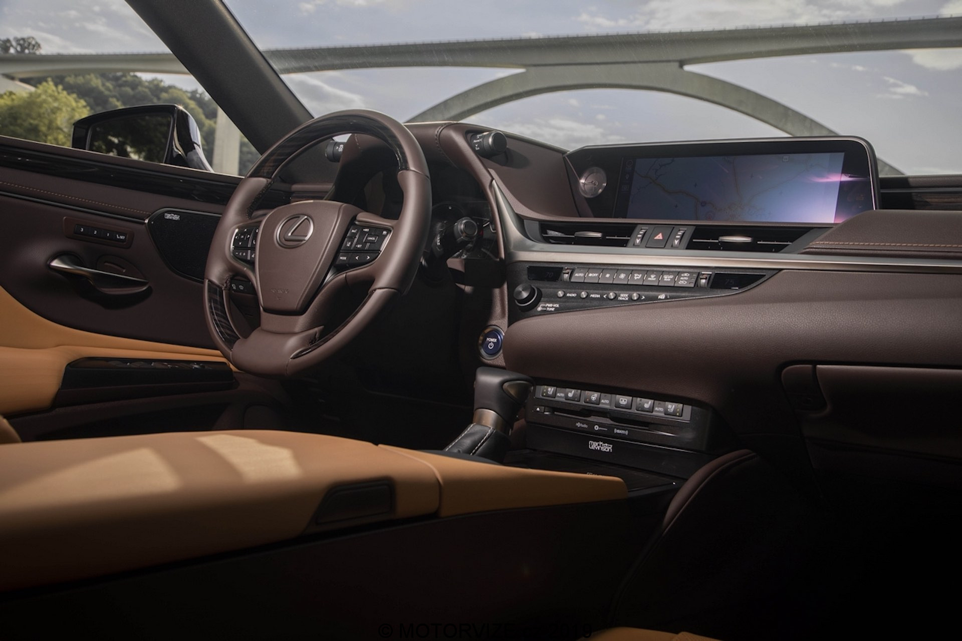 Kandidát #6 MOTORVIZE Fans Award 2019: Lexus ES