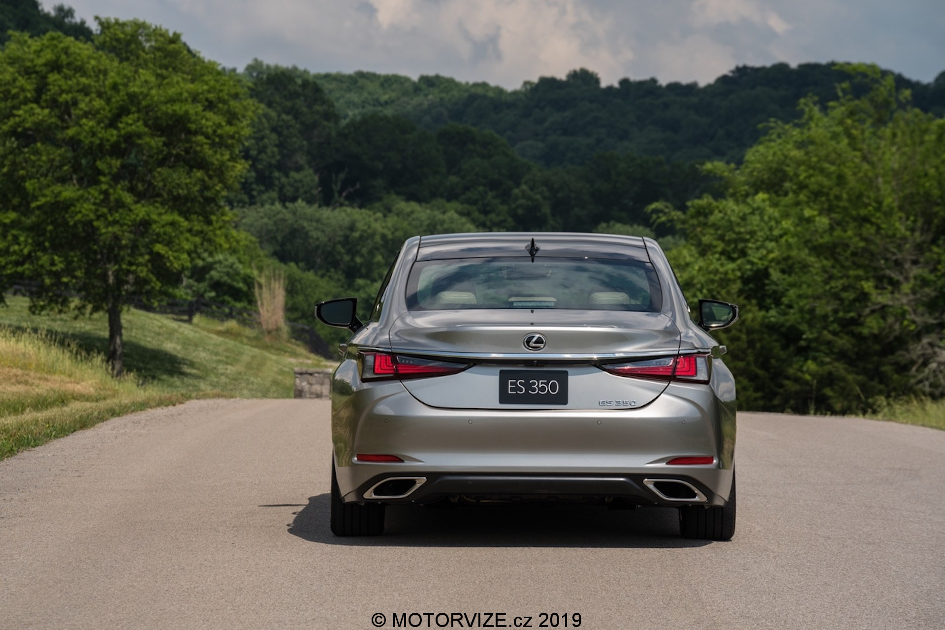 Kandidát #6 MOTORVIZE Fans Award 2019: Lexus ES