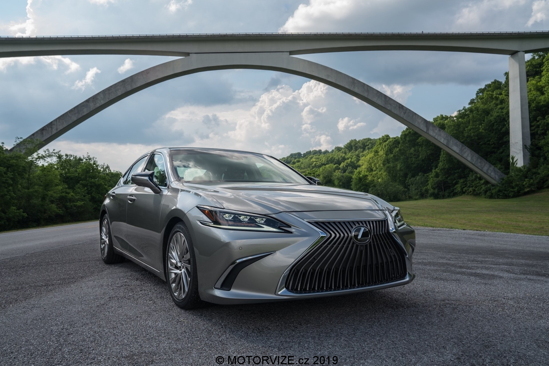 Kandidát #6 MOTORVIZE Fans Award 2019: Lexus ES