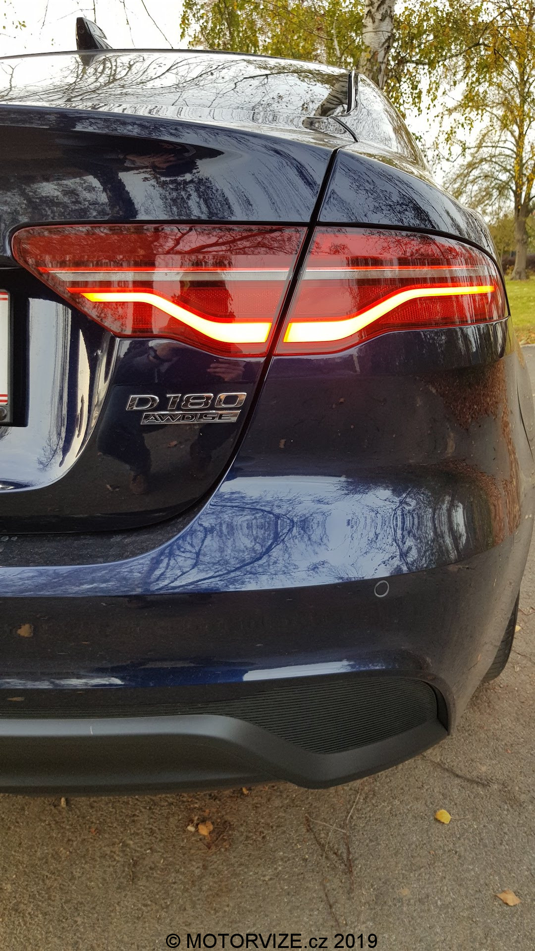 TEST: Jaguar XE 20d AWD (2019)