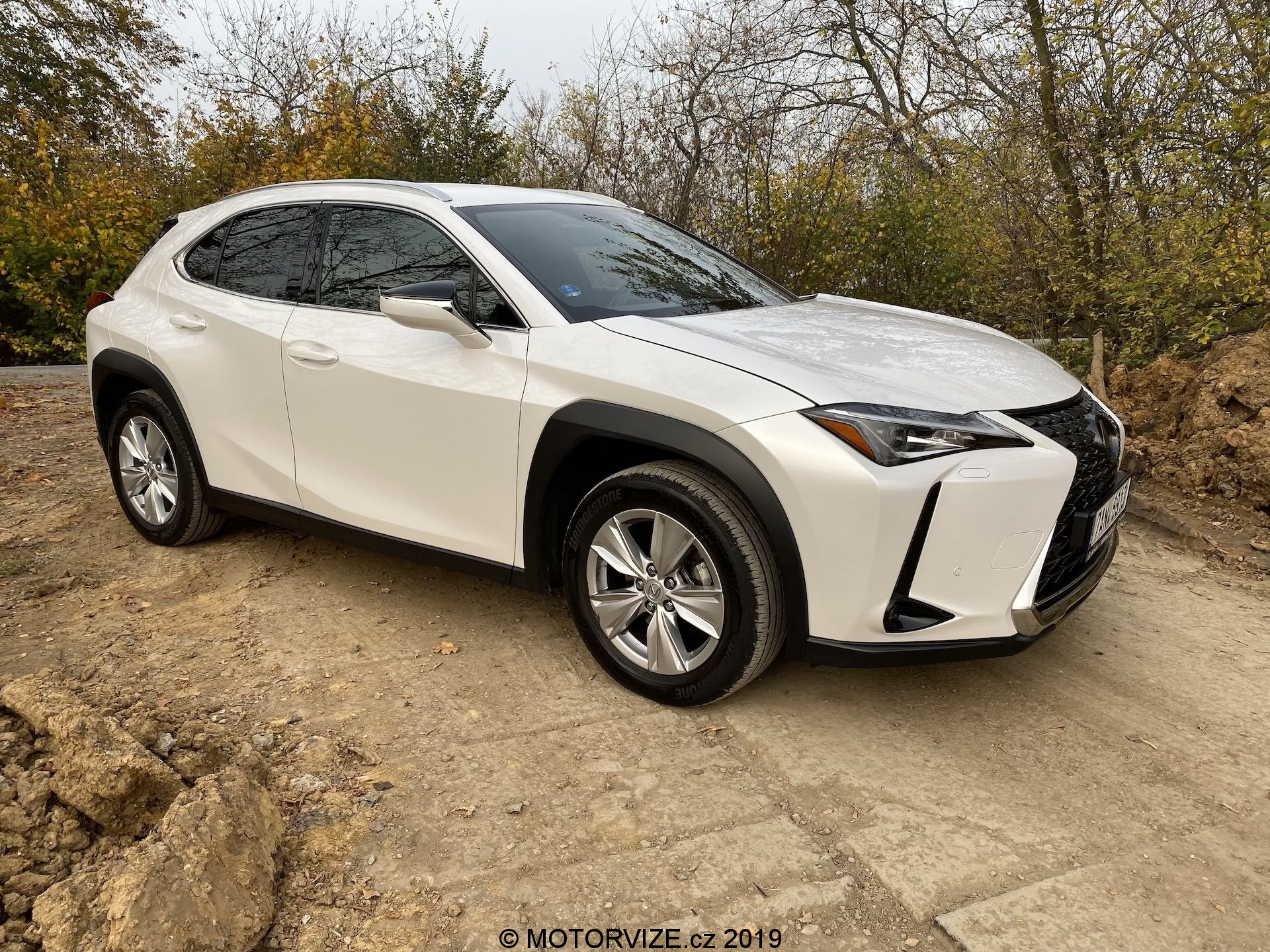 TEST: Lexus UX 200 (2019)
