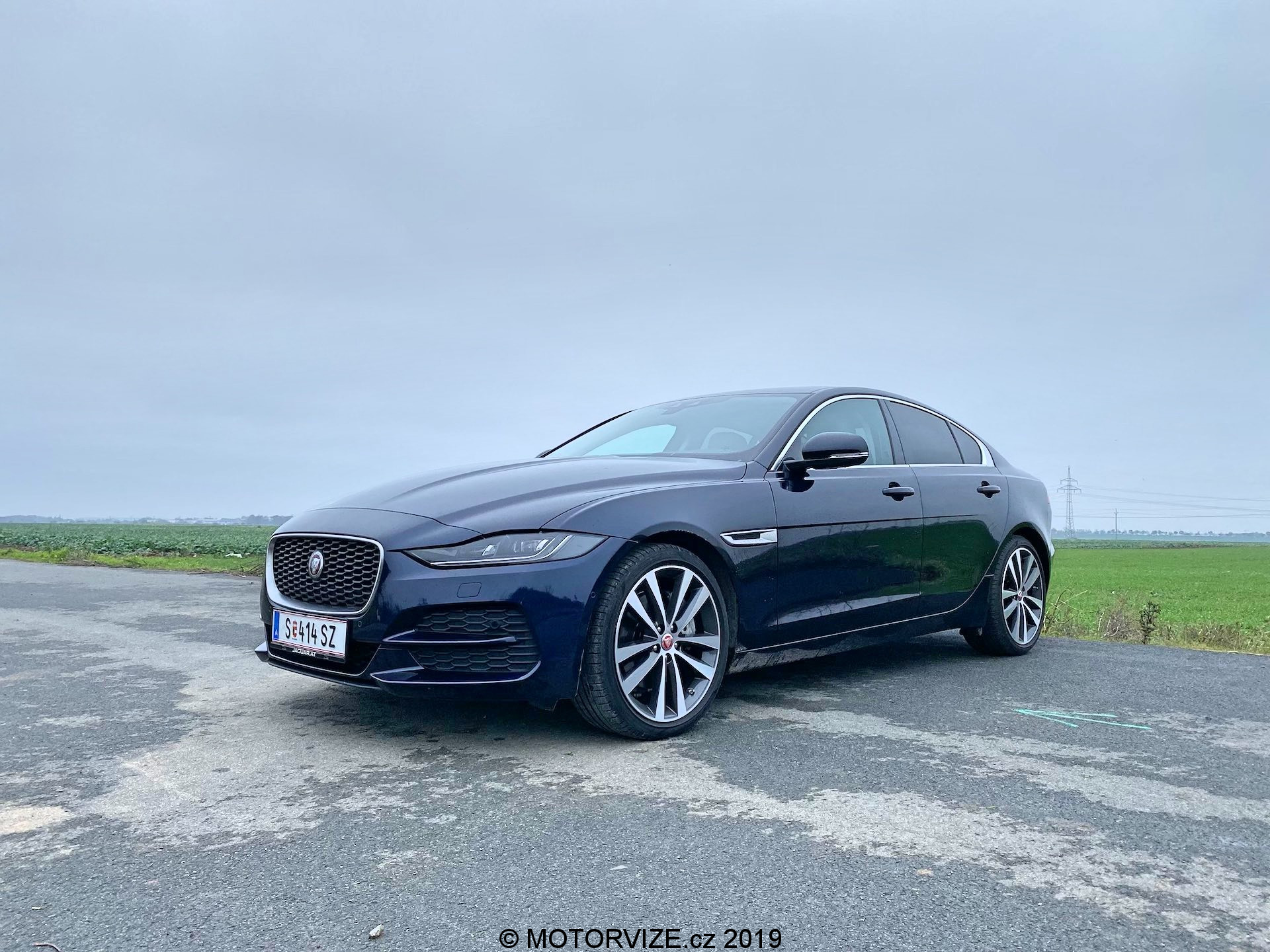 TEST: Jaguar XE 20d AWD (2019)