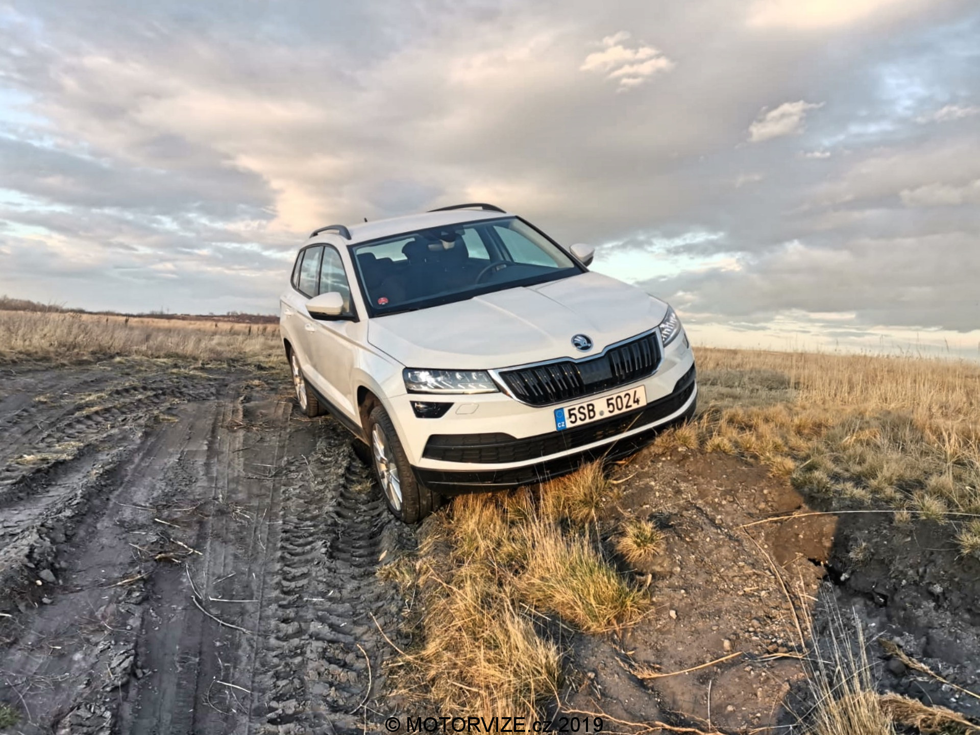 TEST: Škoda Karoq Ambition 1.0 TSI (2020)