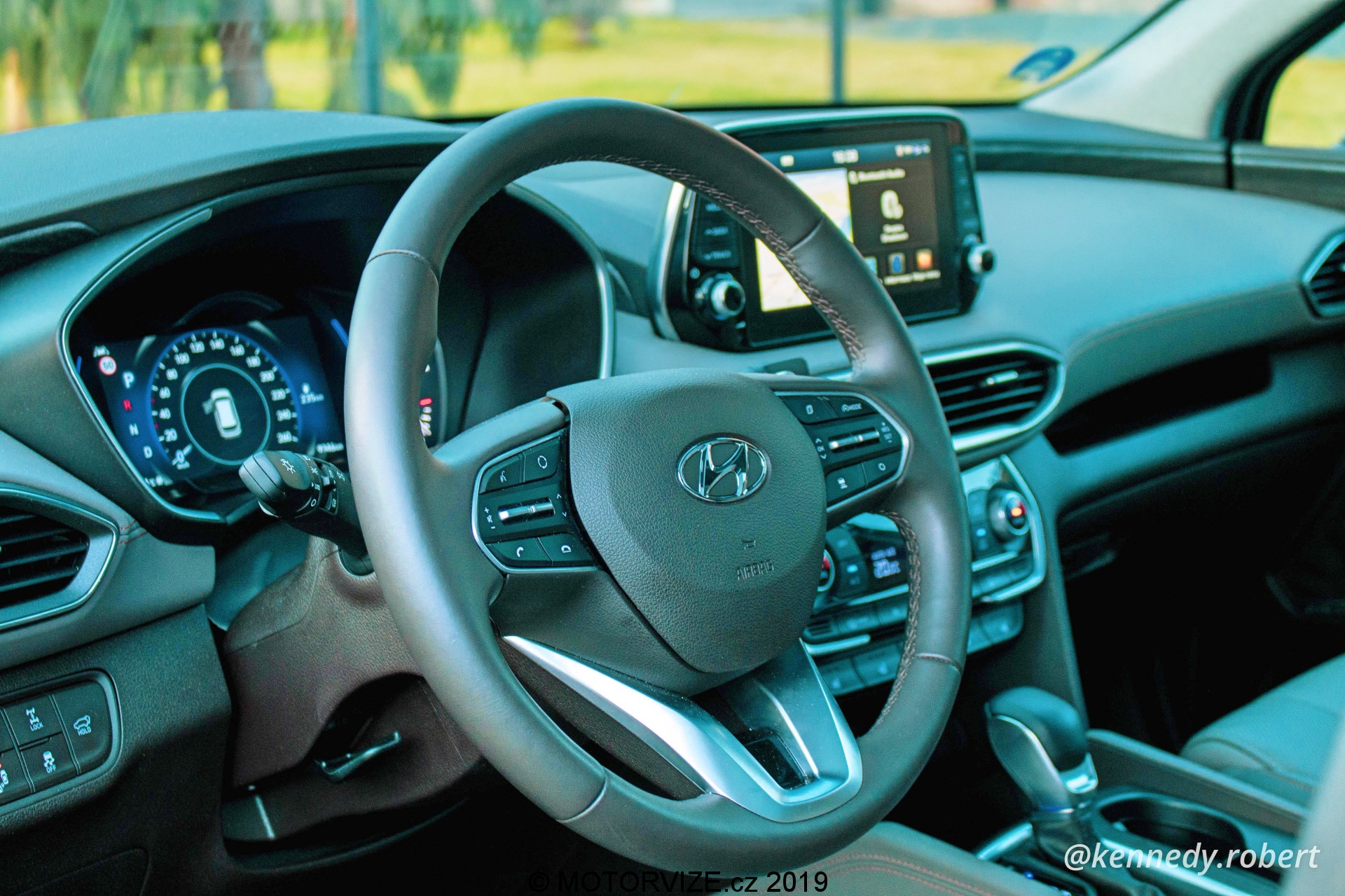 TEST: Hyundai Santa Fe 2.2 CRDi (2020)