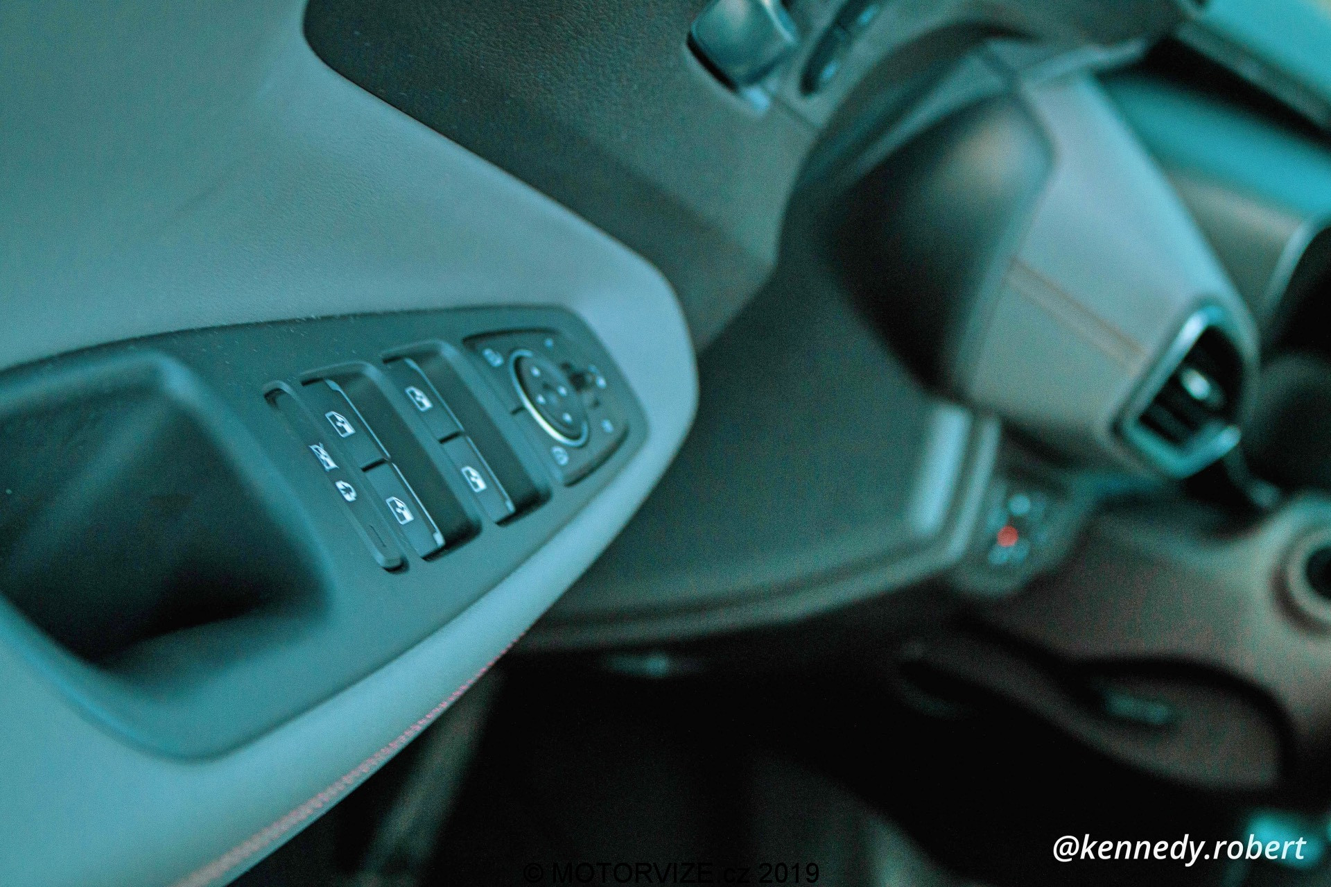 TEST: Hyundai Santa Fe 2.2 CRDi (2020)