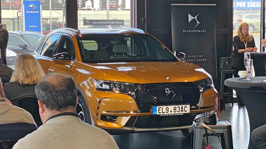 DS 7 Crossback uvádí vrcholnou a vůbec nejvýkonnější verzi prémiového SUV