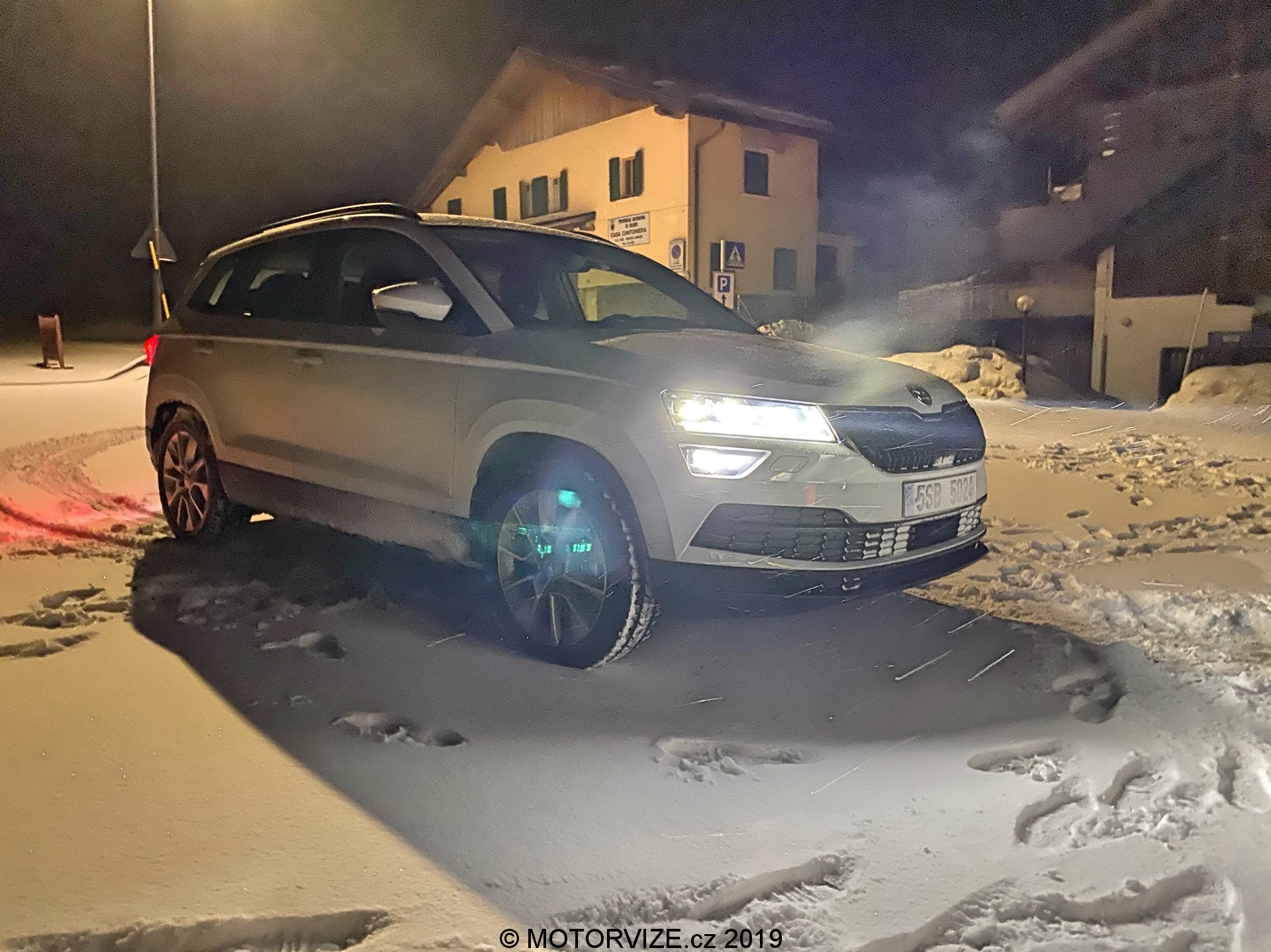 TEST: Škoda Karoq Ambition 1.0 TSI (2020)
