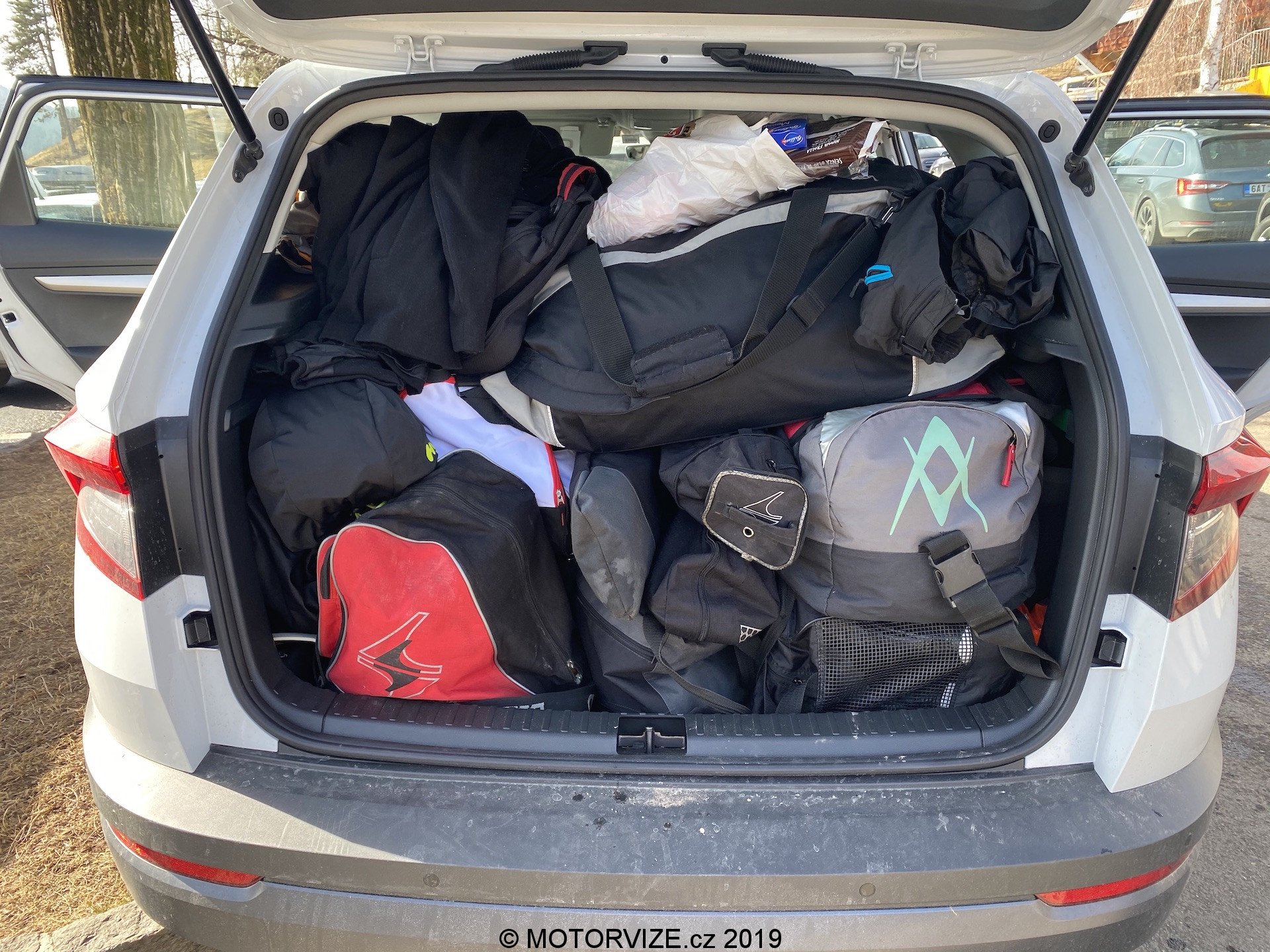 TEST: Škoda Karoq Ambition 1.0 TSI (2020)