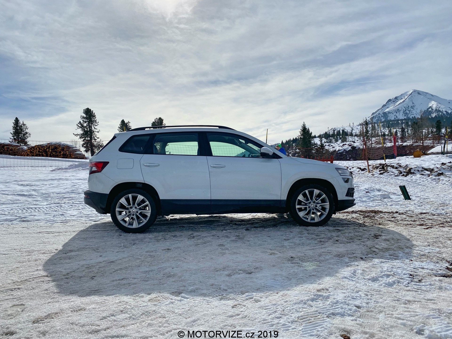 TEST: Škoda Karoq Ambition 1.0 TSI (2020)