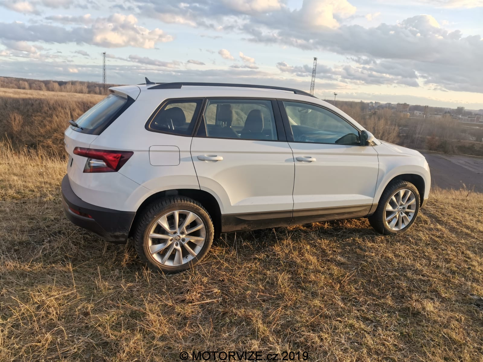 TEST: Škoda Karoq Ambition 1.0 TSI (2020)