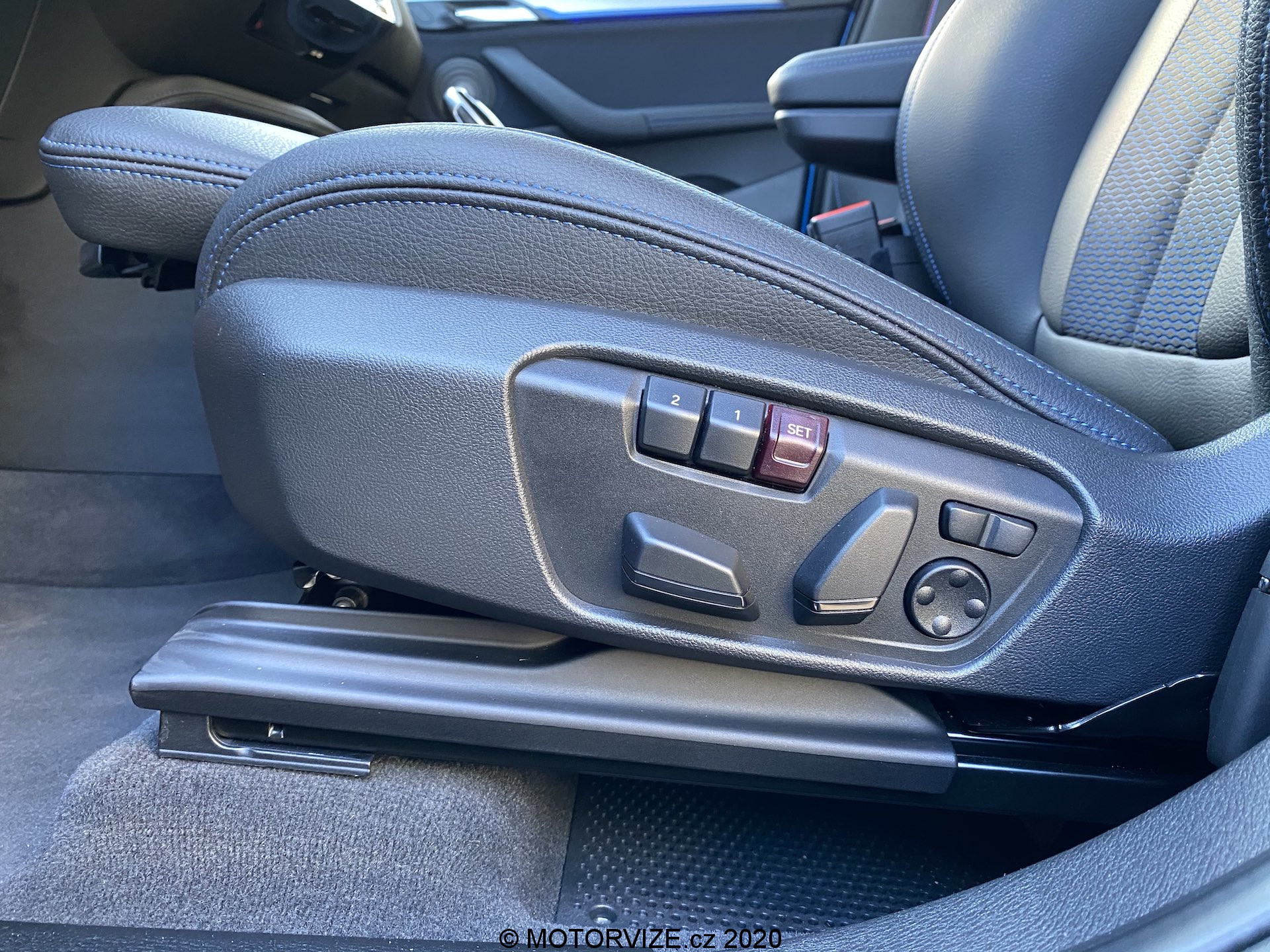 TEST: BMW X1 25d xDrive (2020)