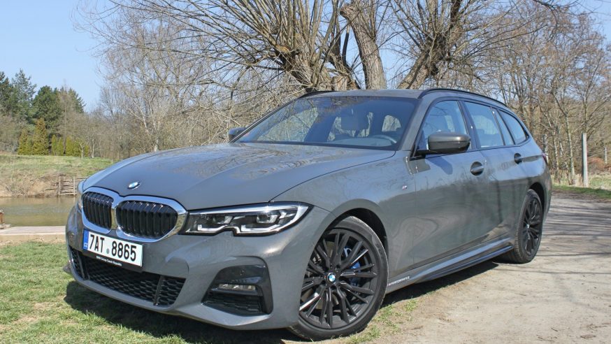 BMW 330d xDrive Touring: potěší mladé i ostatní náročné