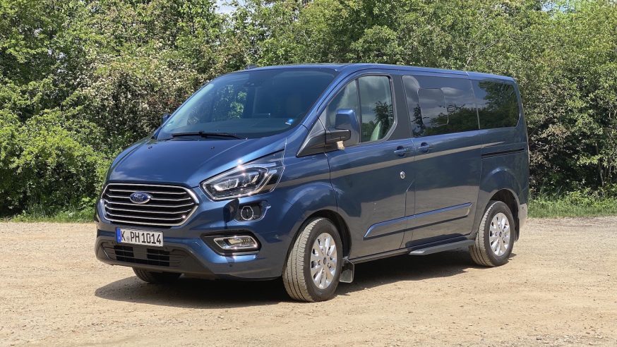 Ford odvážně přiváží jako první plug-in hybrid v užitkových vozech: Tourneo a Transit PHEV