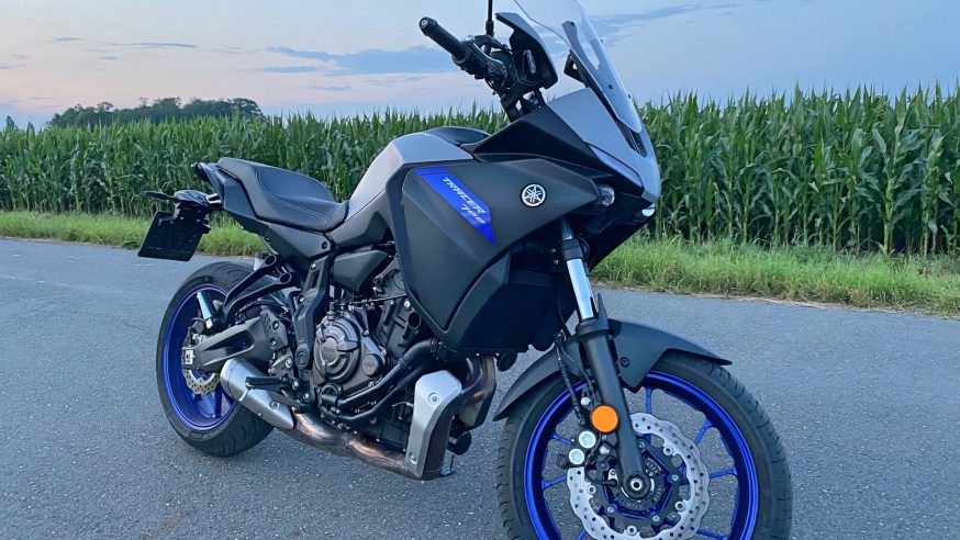Yamaha Tracer 700: pohodlná a bezpečná volba pro delší cesty