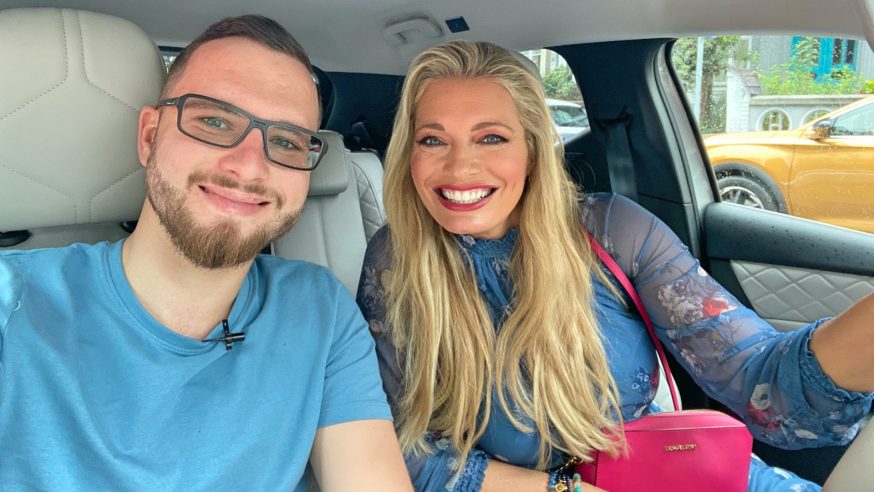 S Lucií Borhyovou Za Volantem technologií DS E-TENSE (DS 3 a DS 7 Crossback)