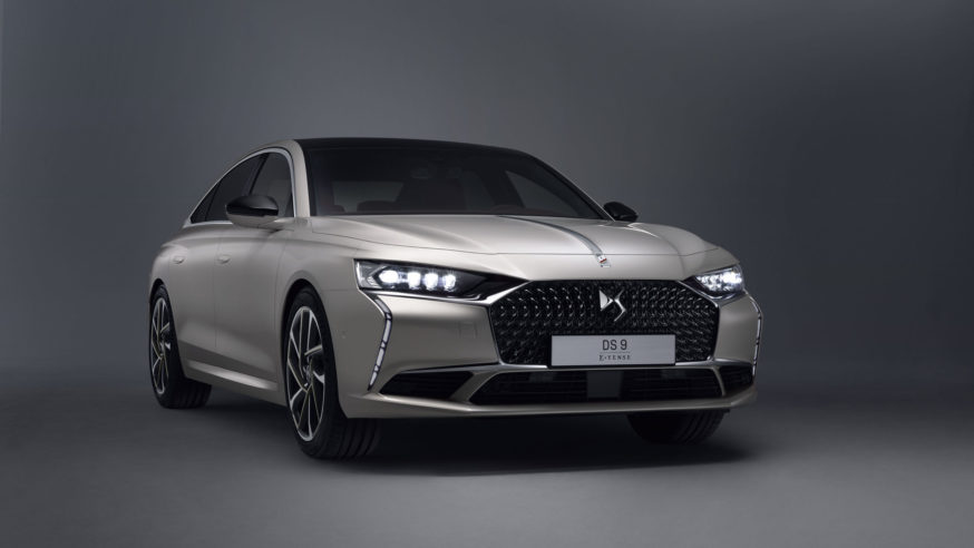 DS 9: kandidát na čtenářské auto roku #9