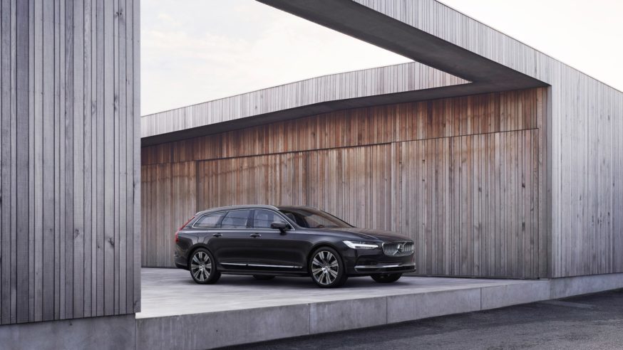 Volvo V90 Recharge: kandidát na čtenářské auto roku #24