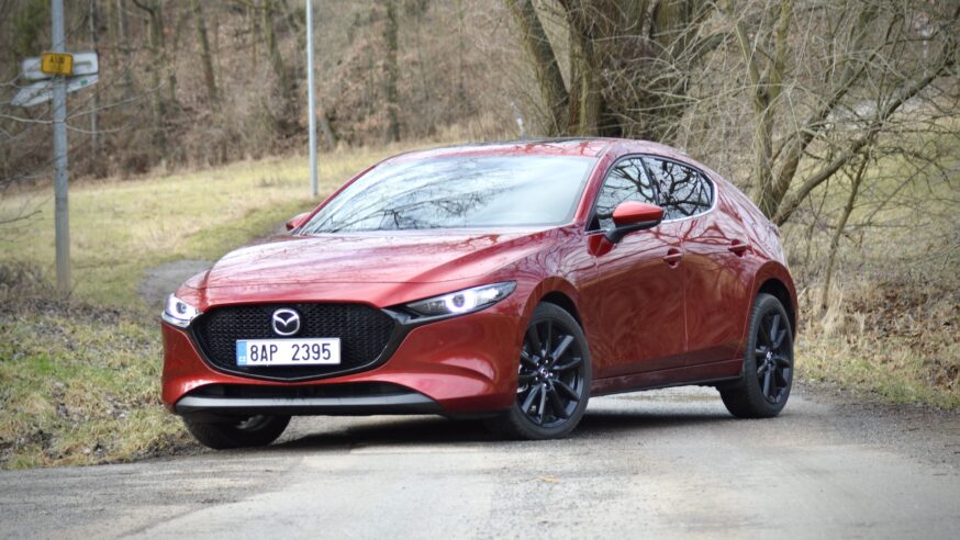 Mazda 3 e-Skyactiv X186: tady je svět ještě v pořádku