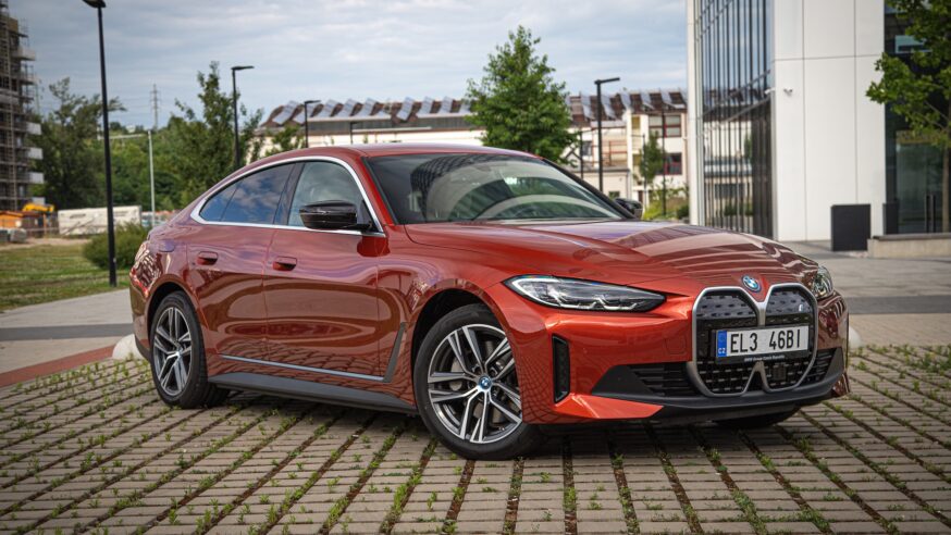 BMW i4 eDrive35: elektromobil, který mi vlastně nevadí. A nebude vadit ani vám.