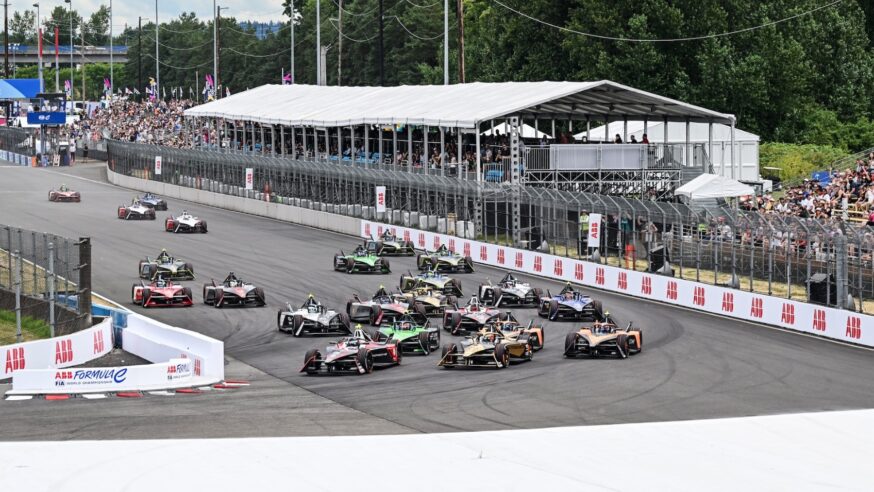 Dvojnásobná radost pro da Costu a TAG Heuer Porsche na Portland E-Prix, DS Penske třetí mezi týmy