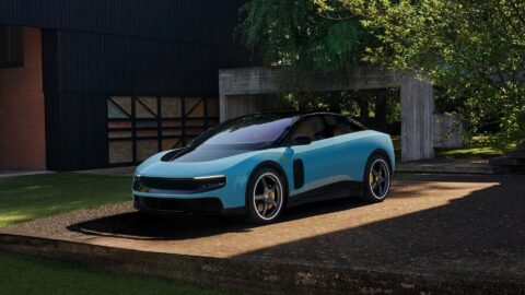 Internet nové Ferrari nenávidí. Jak si to ale vysvětlit, když Luce dost možná dělá všechno zcela správně?