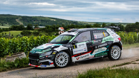O vítězi rozhodly 2,3 sekundy. Agrotec Petronas Rally Hustopeče 2026 nabídla thriller až do cíle