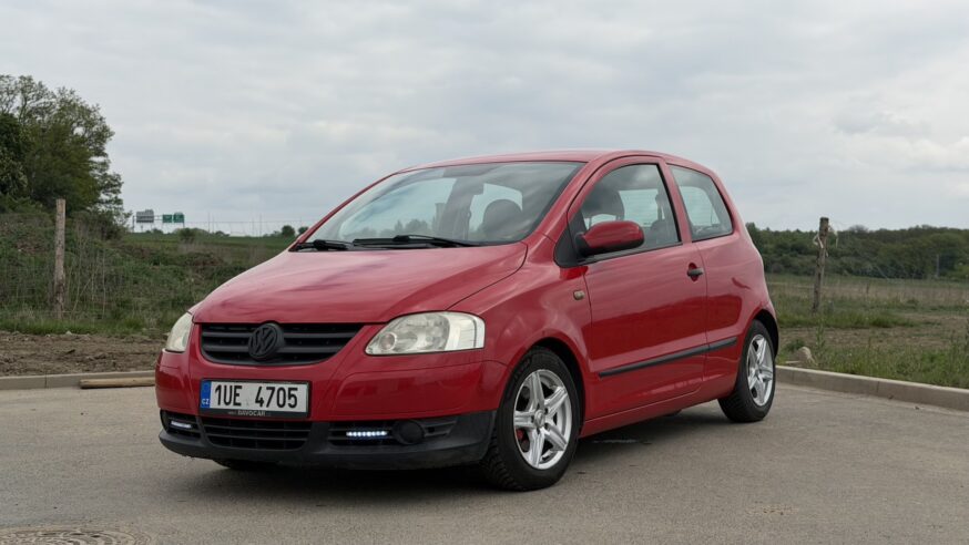 Volkswagen za méně než jednu výplatu? Tento dvacetiletý prcek má stavitelný podvozek, nečekané doplňky a čerstvou technickou