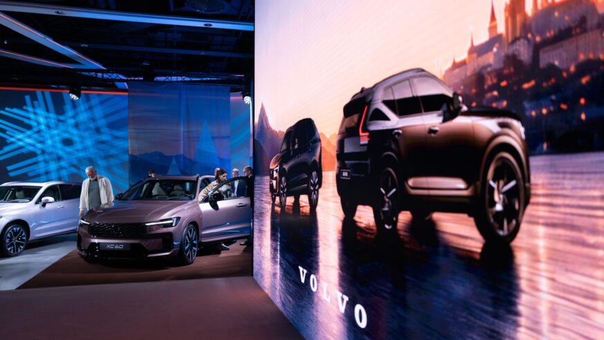 Volvo ukázalo v Praze nové XC60 a XC40. Největší změna se přitom skrývá pod kapotou